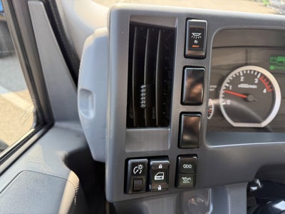 2016 Isuzu DSL REG AT IBT PWL