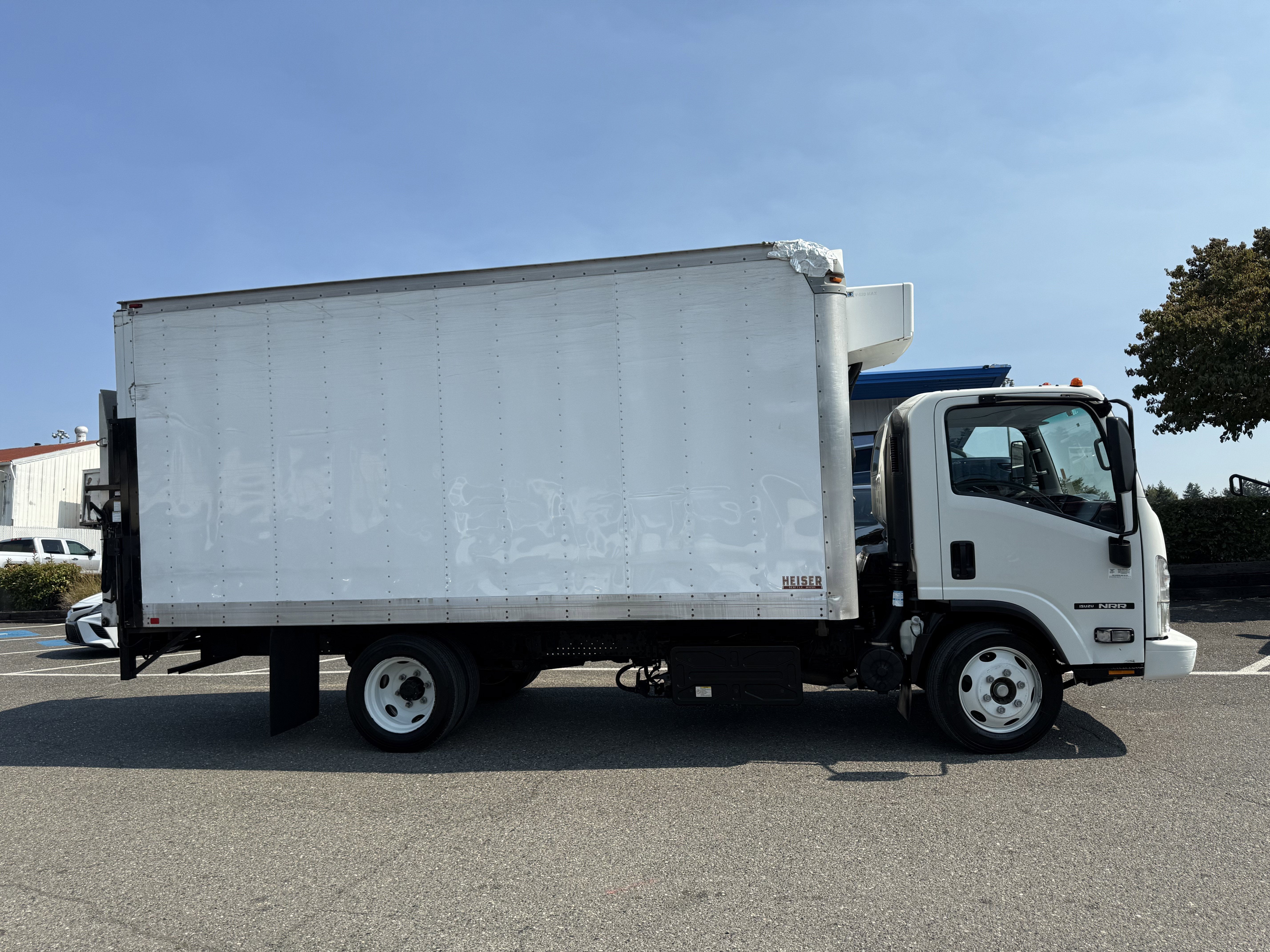 2016 Isuzu DSL REG AT IBT PWL