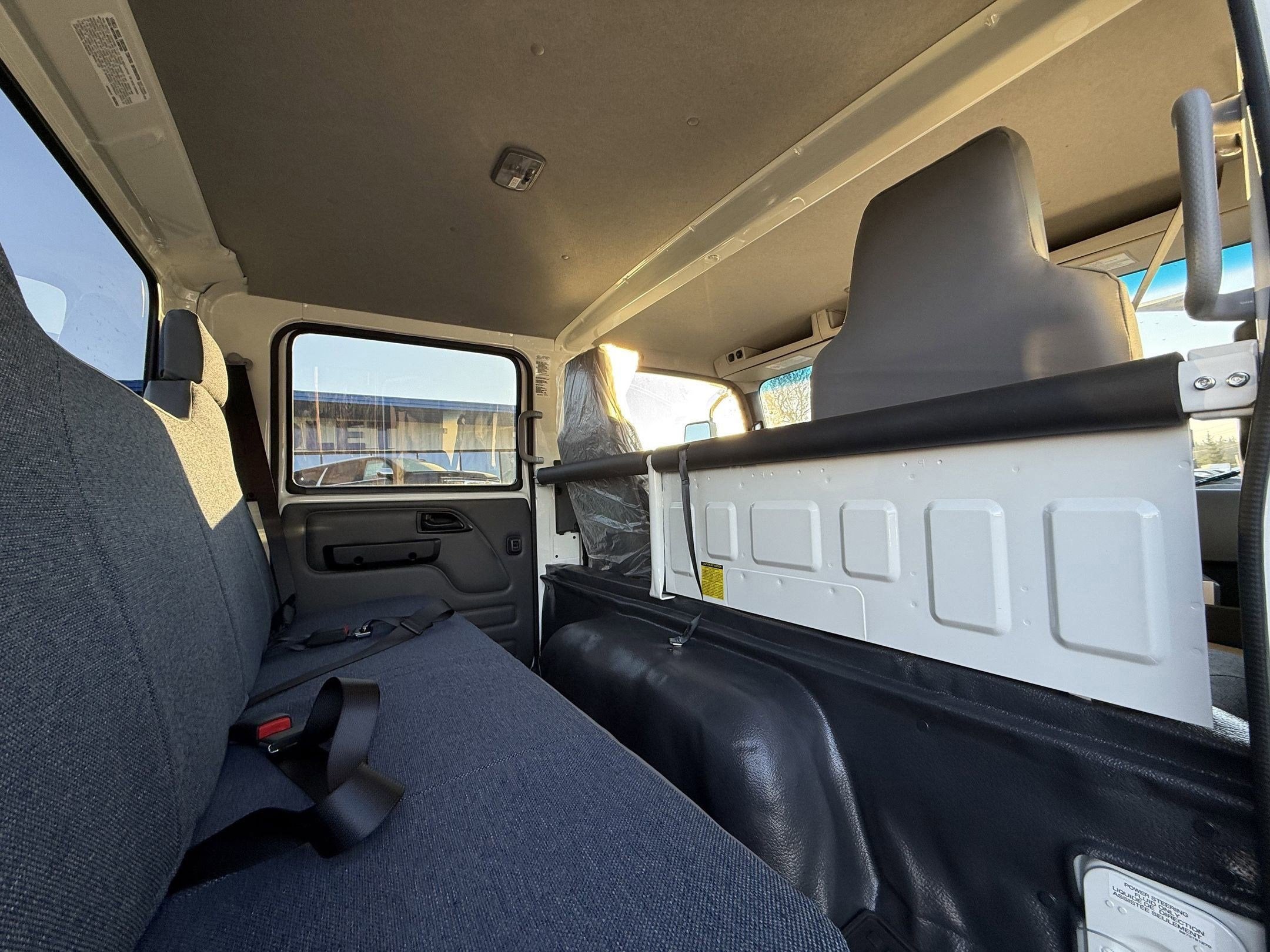 2025 Chevrolet Low Cab Forward 5500 XD Base