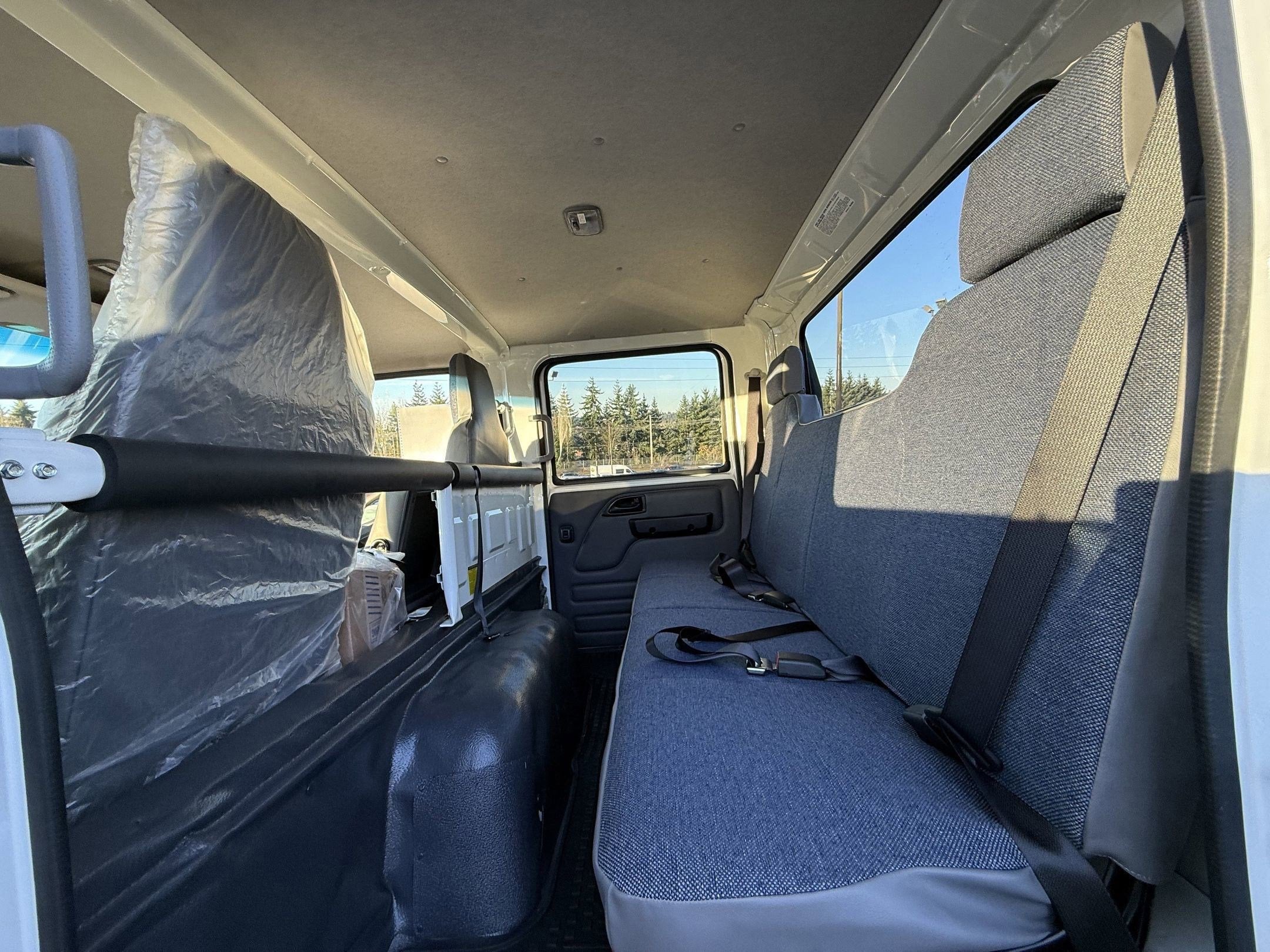 2025 Chevrolet Low Cab Forward 5500 XD Base