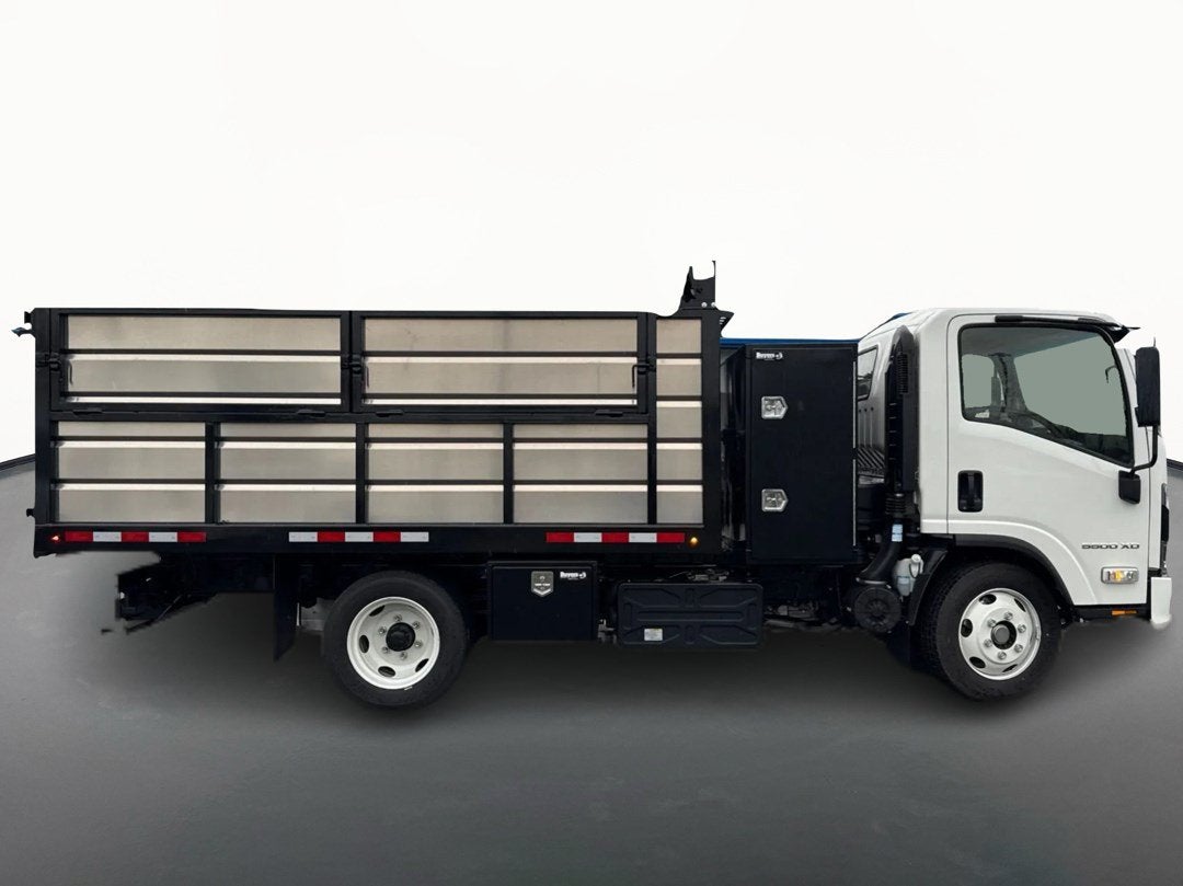2025 Chevrolet Low Cab Forward 5500 XD Base