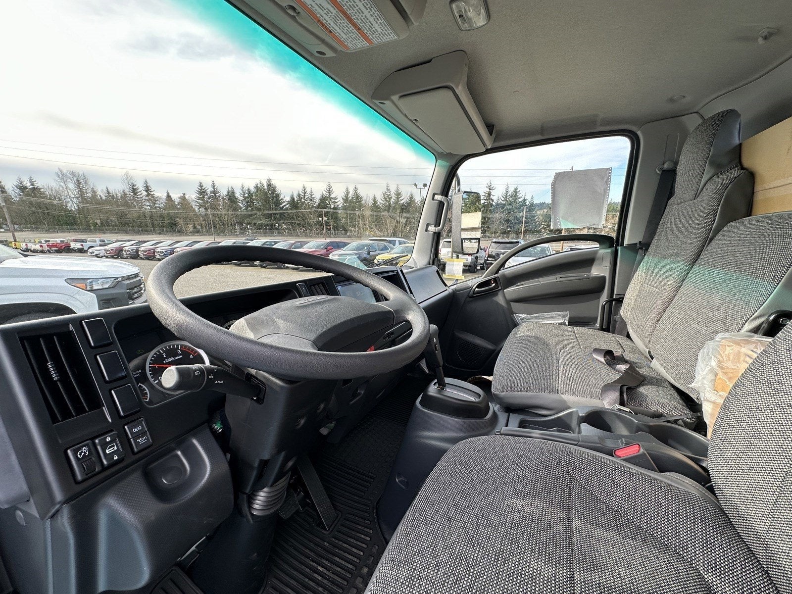 2024 Chevrolet Low Cab Forward 5500 HD Base