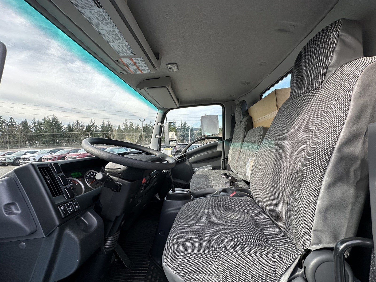 2024 Chevrolet Low Cab Forward 5500 HD Base