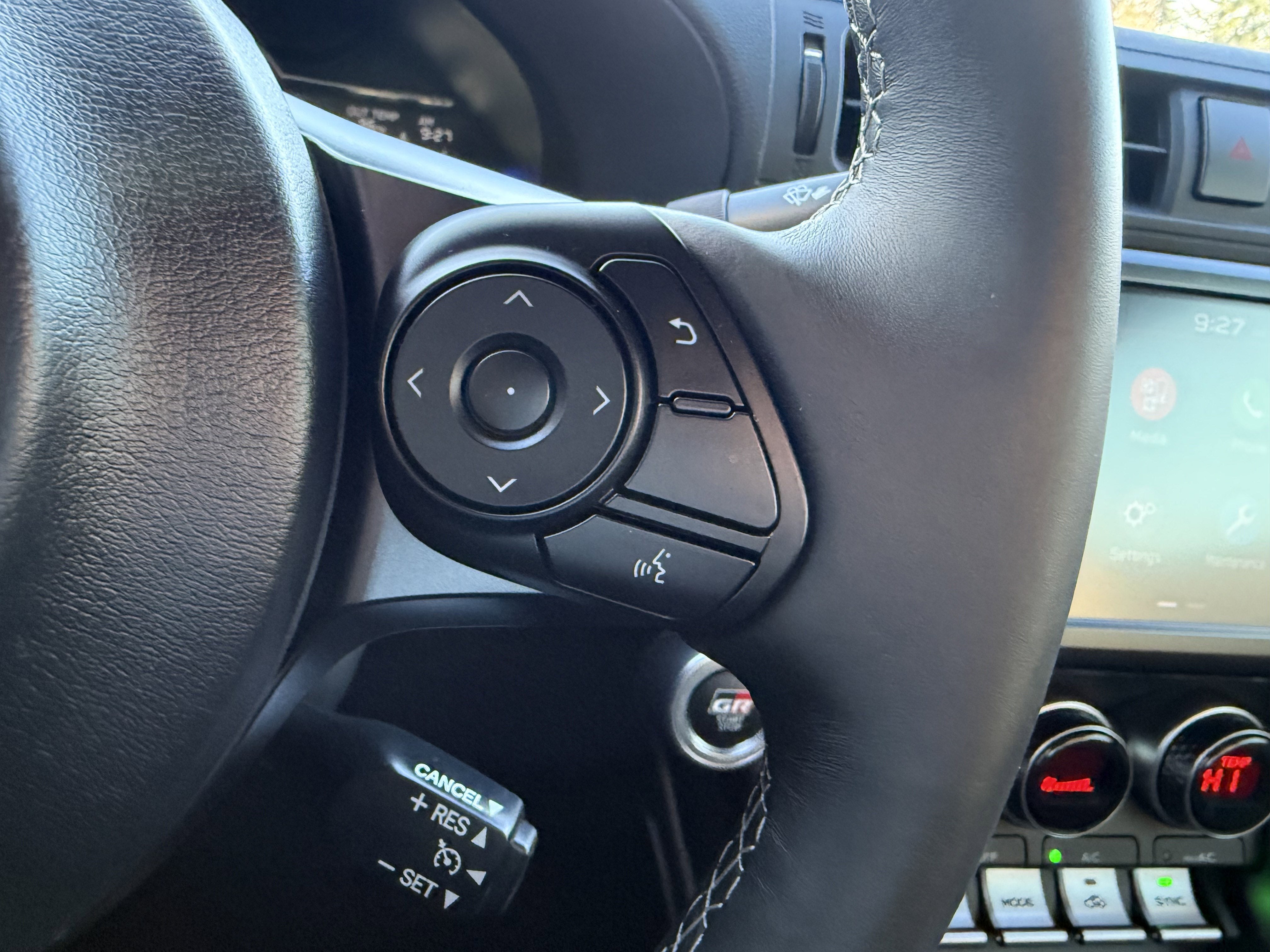 2023 Toyota GR86 2DR MT