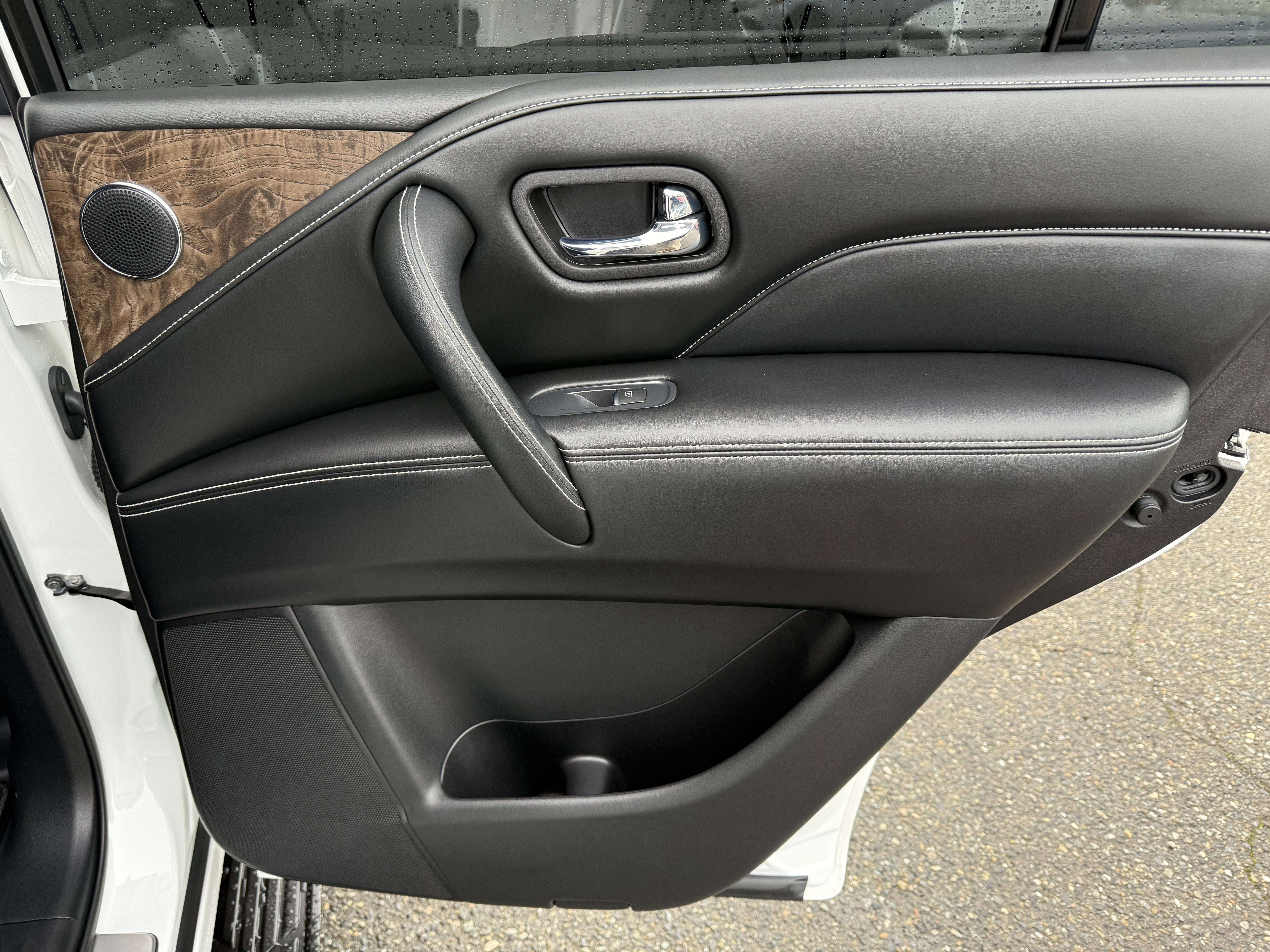 2022 INFINITI QX80 PREMIUM SELECT AWD