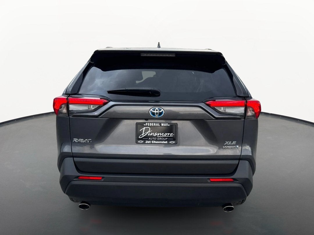 2020 Toyota RAV4 Hybrid XLE