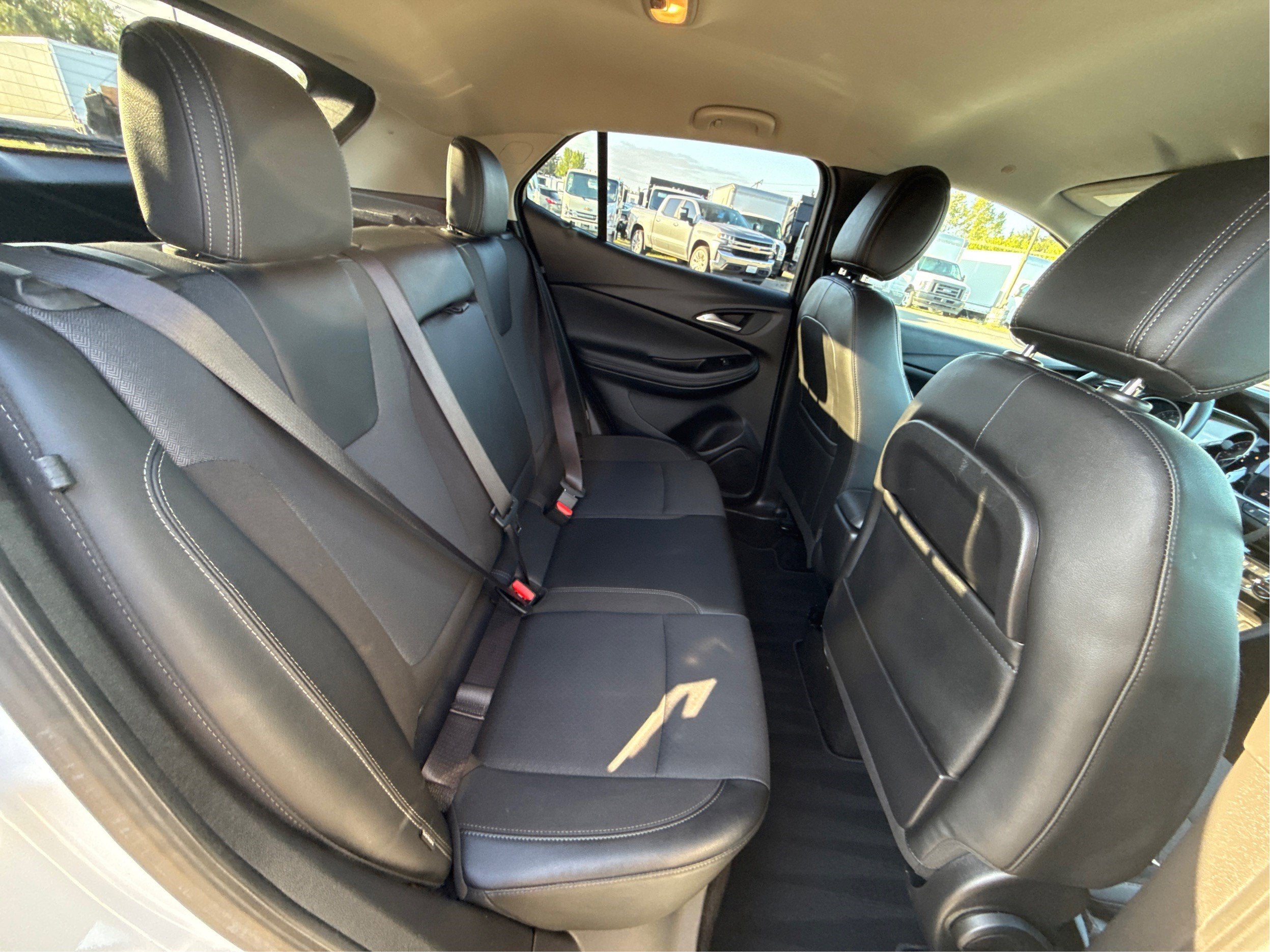 2022 Buick Encore GX Select