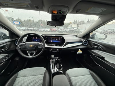 2025 Chevrolet Trax LT