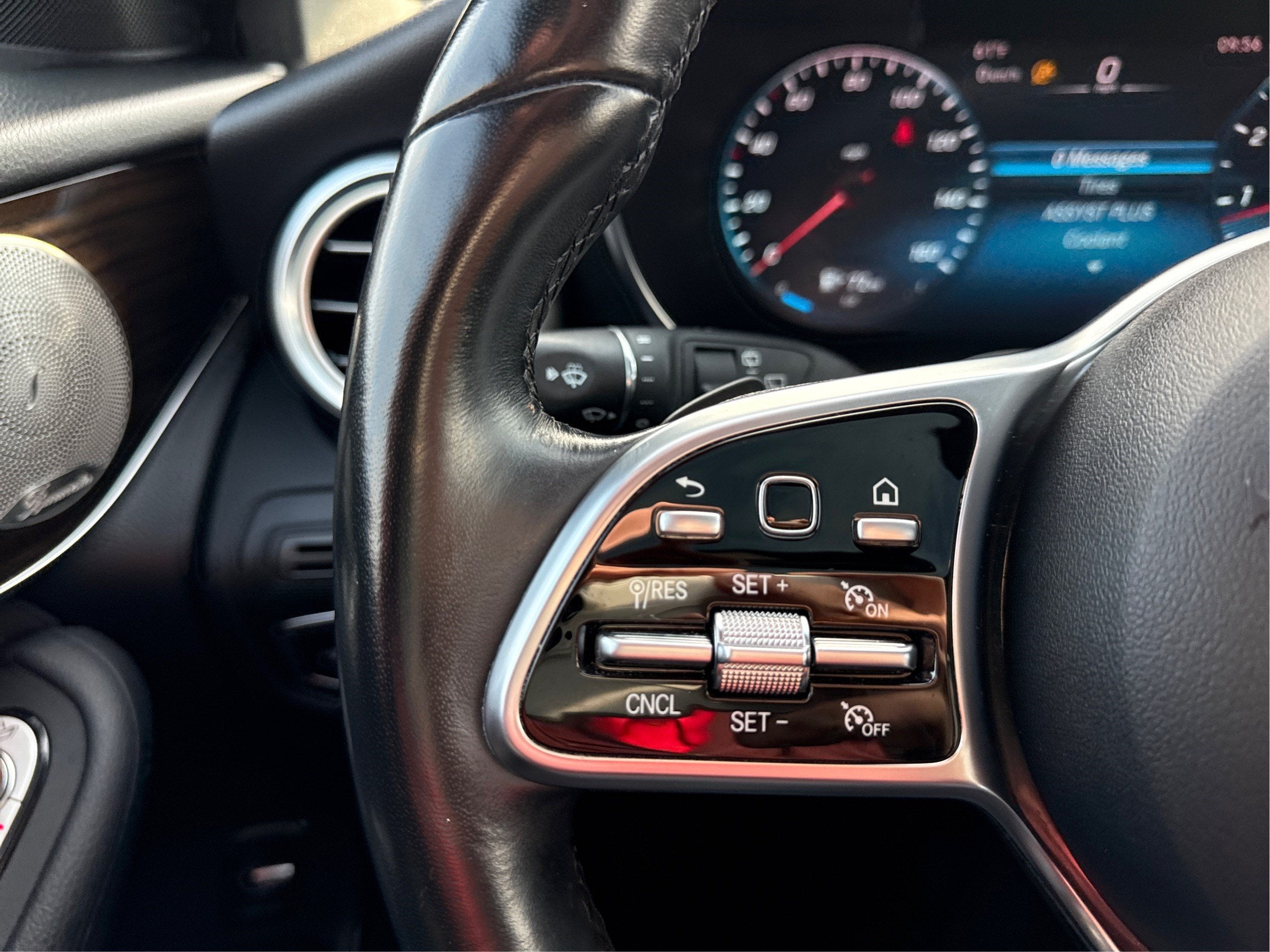 2021 Mercedes-Benz GLC 300 4MATIC® SUV