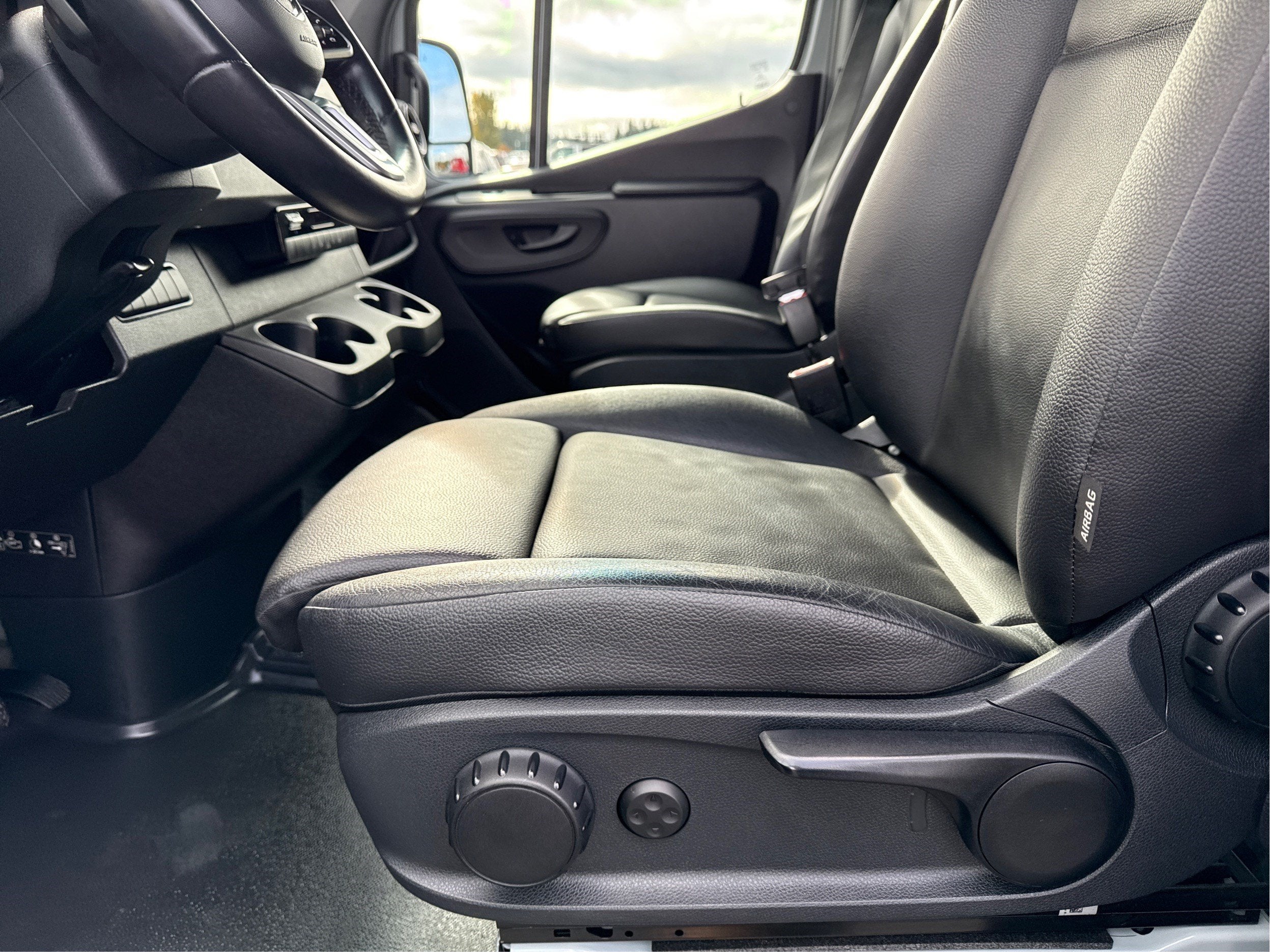 2021 Mercedes-Benz Sprinter Cargo Van Base