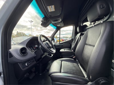 2021 Mercedes-Benz Sprinter Cargo Van Base