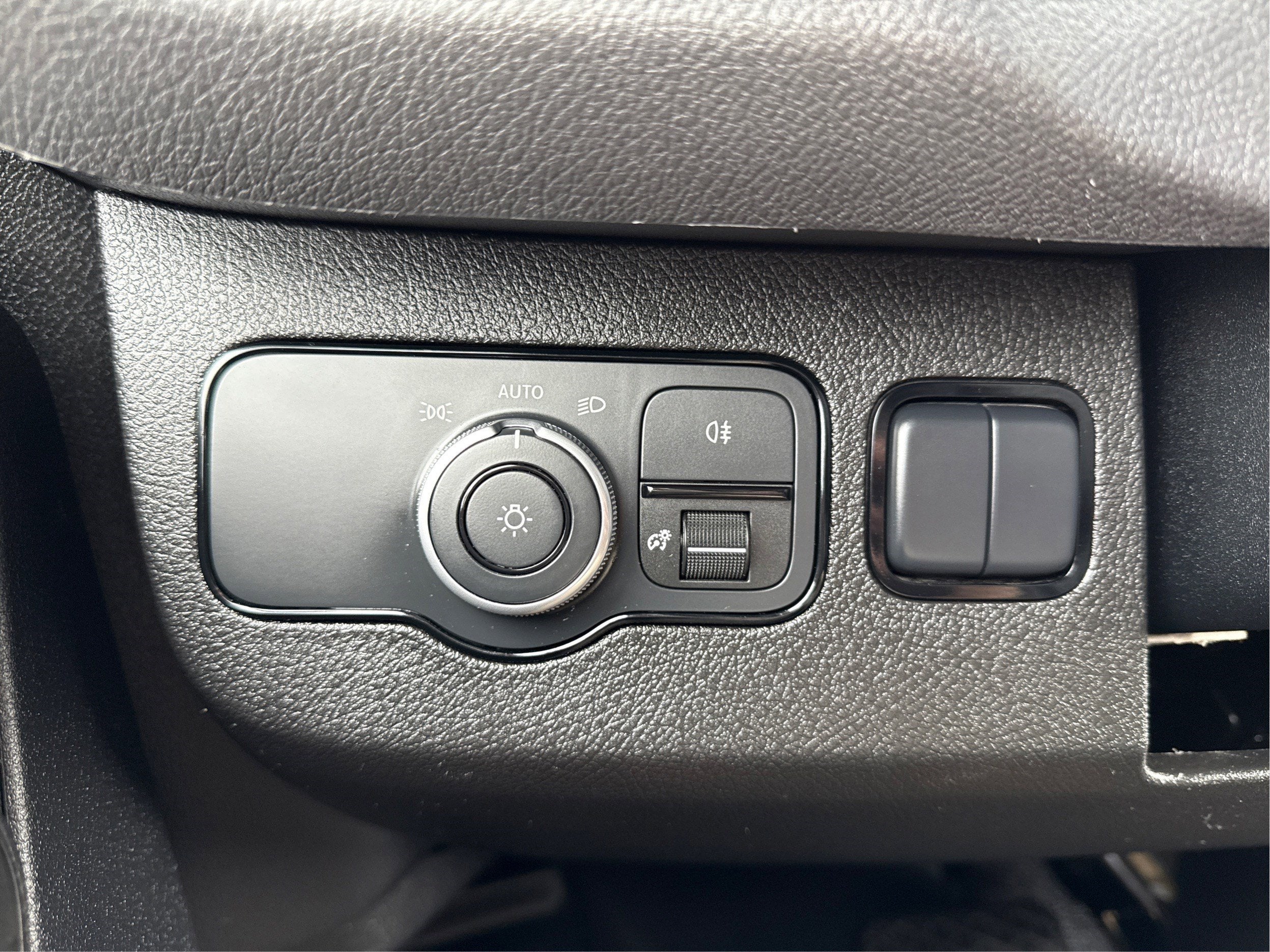 2025 Mercedes-Benz Sprinter Cargo Van Base