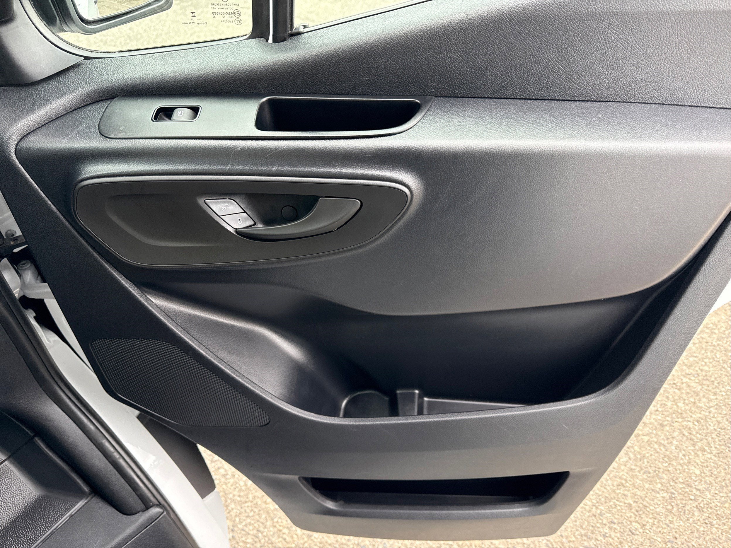 2025 Mercedes-Benz Sprinter Cargo Van Base