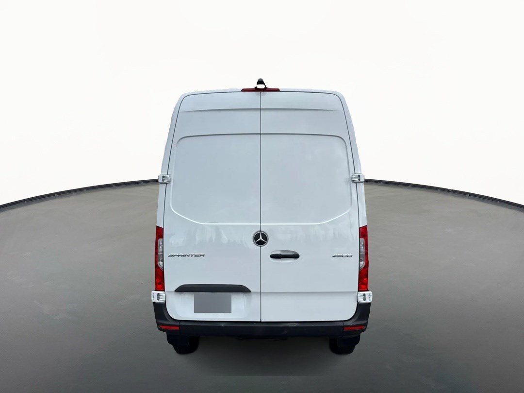 2025 Mercedes-Benz Sprinter Cargo Van Base