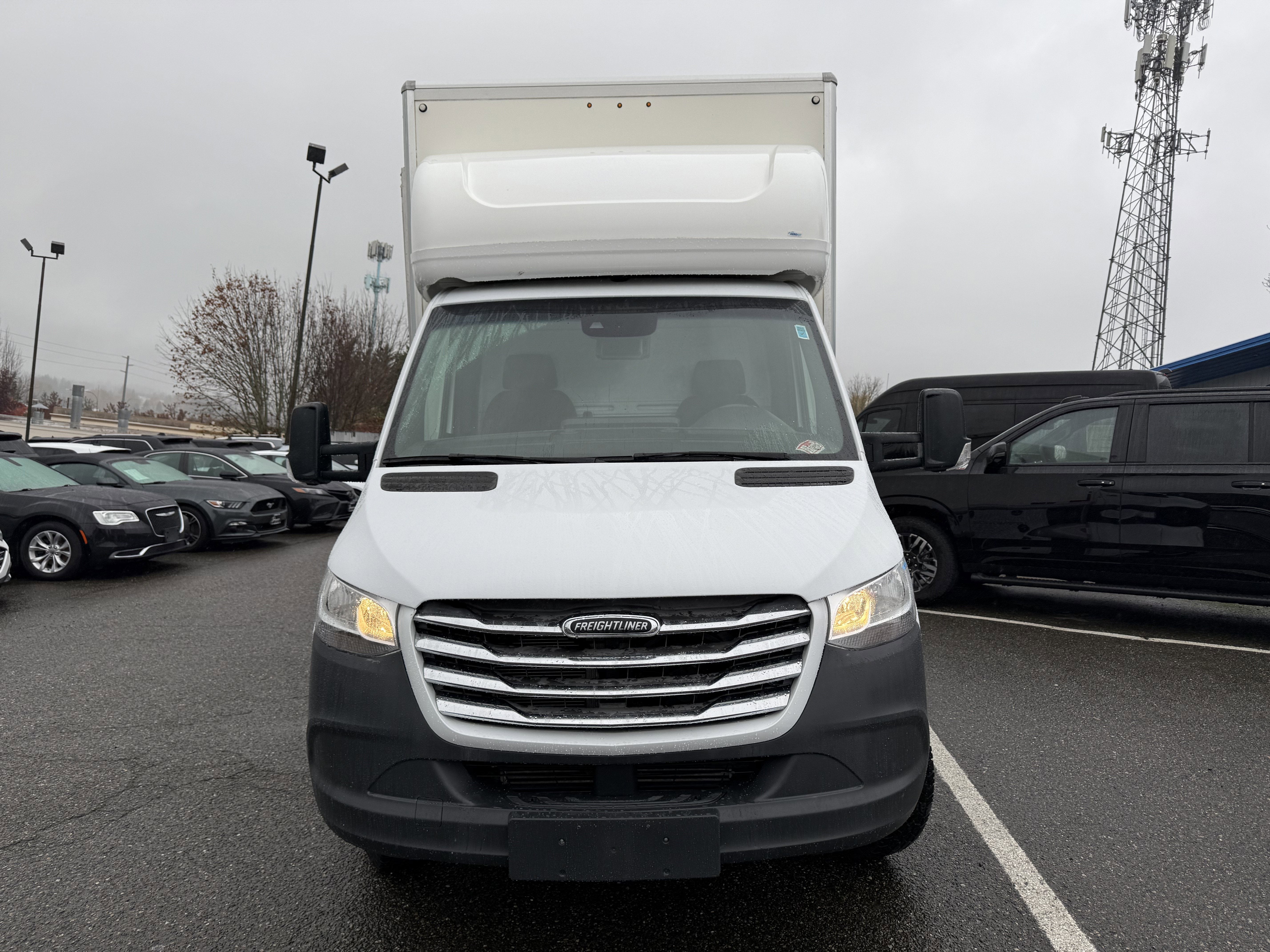 2021 Freightliner Sprinter Cab Chassis Base