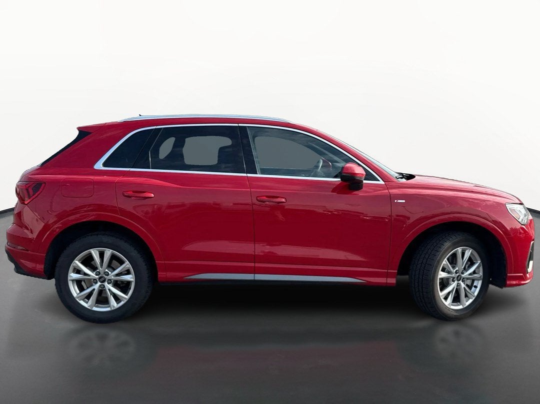 2025 Audi Q3 S line Premium