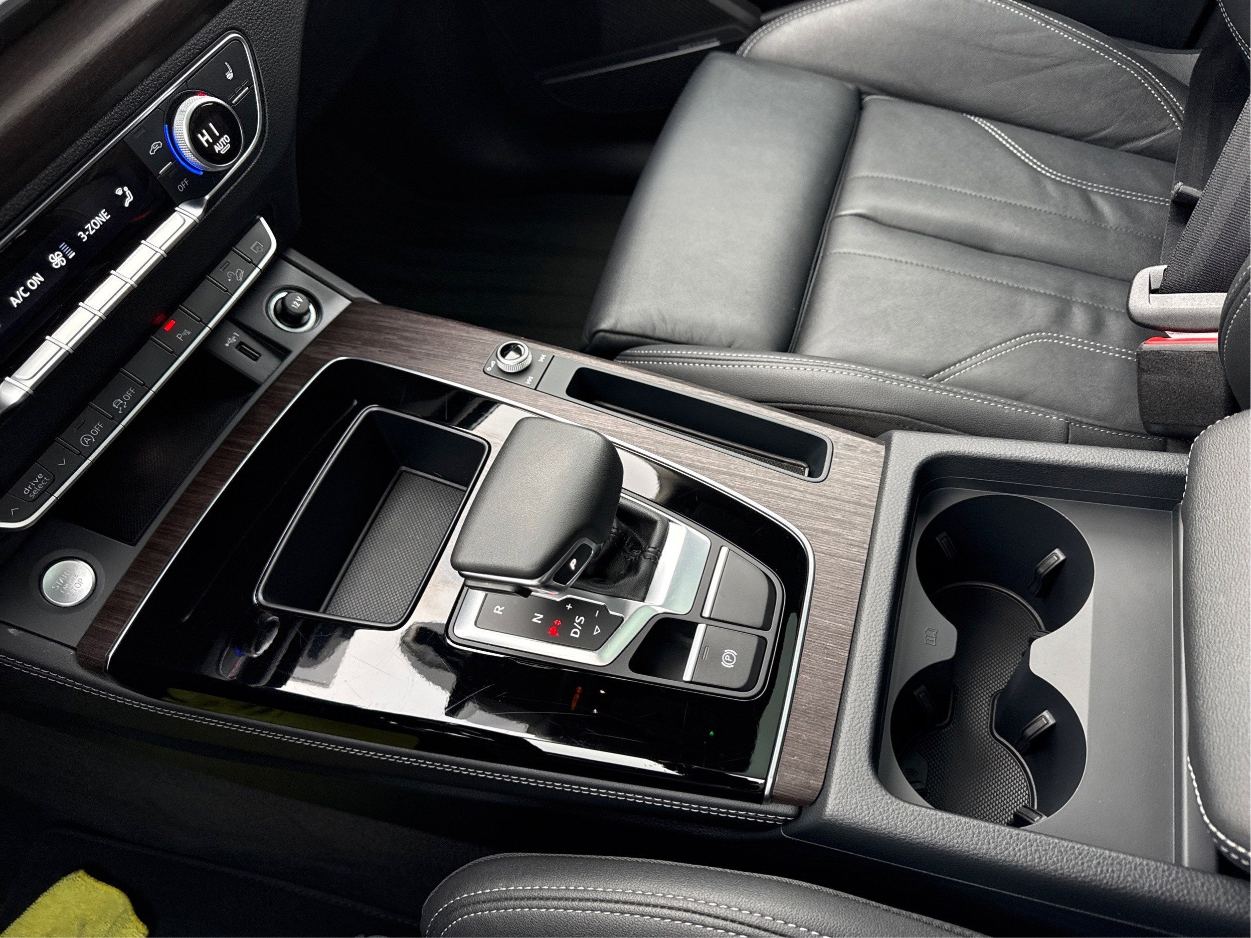 2024 Audi Q5 S line Premium Plus
