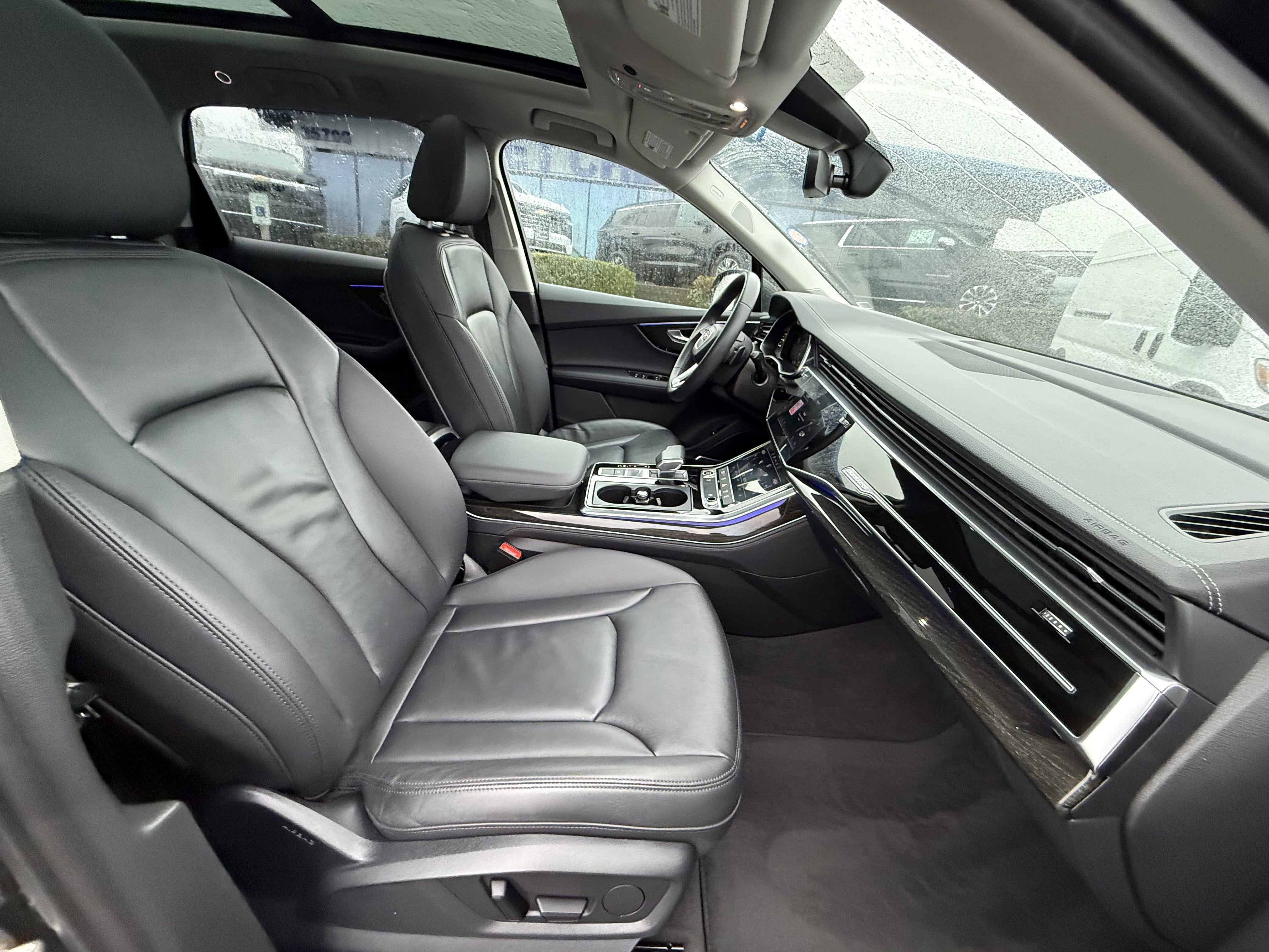 2024 Audi Q7 Premium Plus 55 TFSI quattro Tiptronic