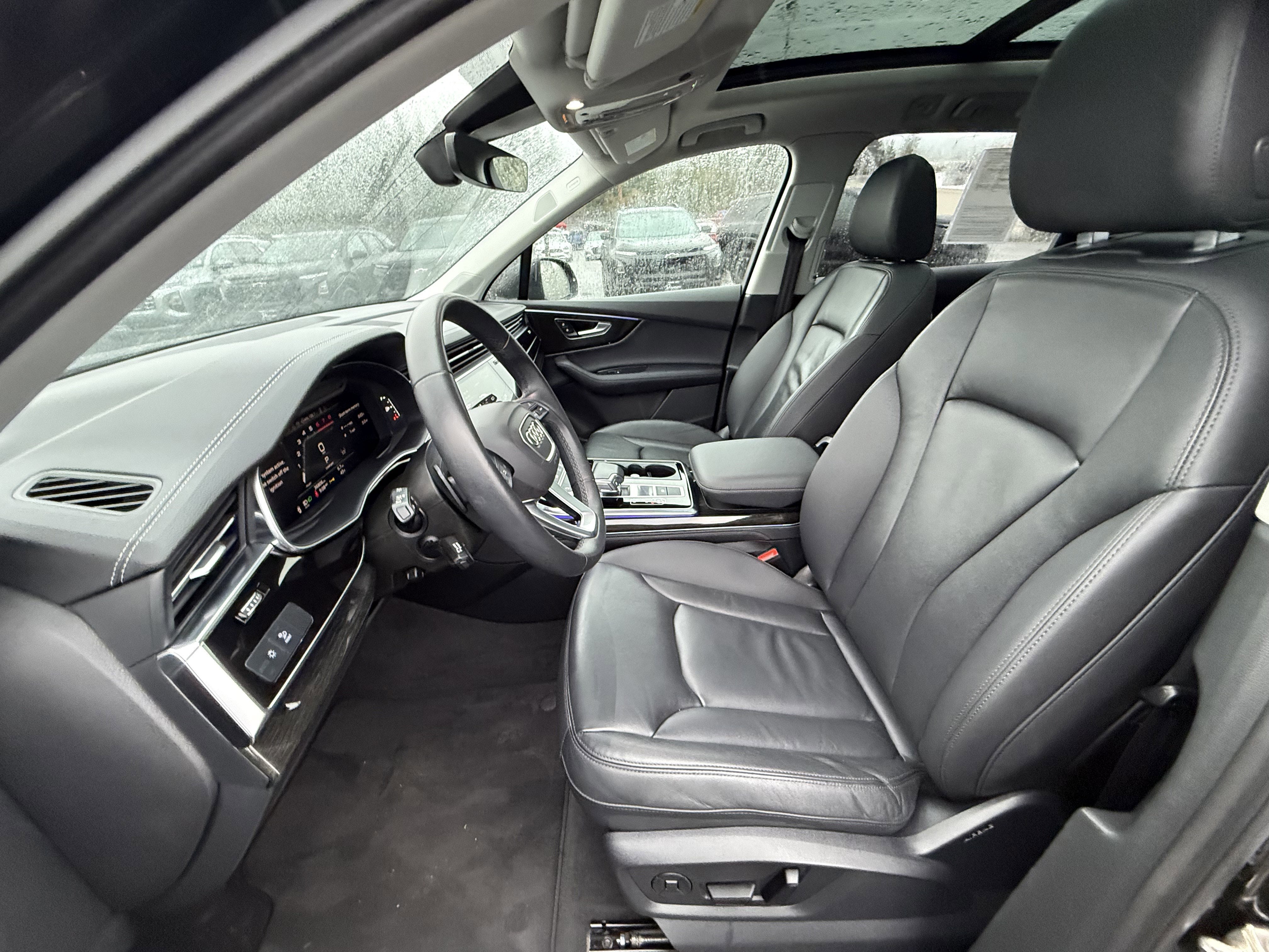 2024 Audi Q7 Premium Plus 55 TFSI quattro Tiptronic