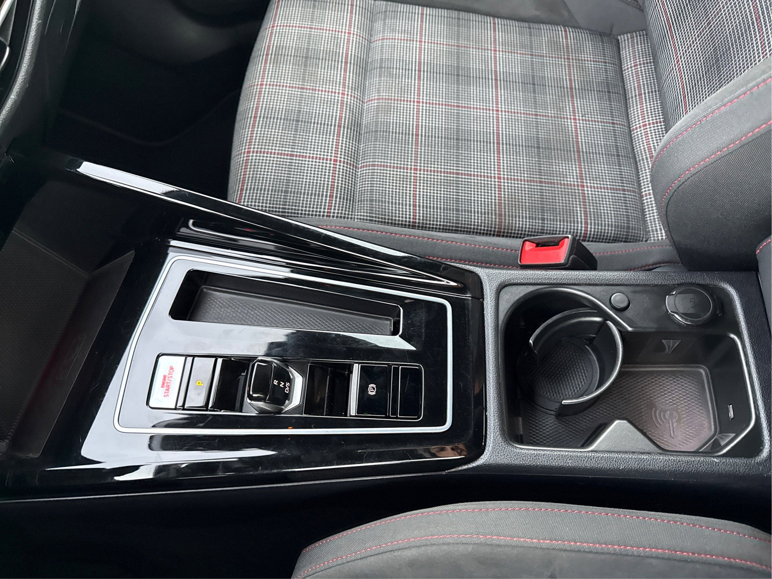 2024 Volkswagen Golf GTI S