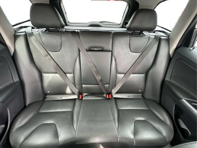 2016 Volvo XC60 T6 Drive-E