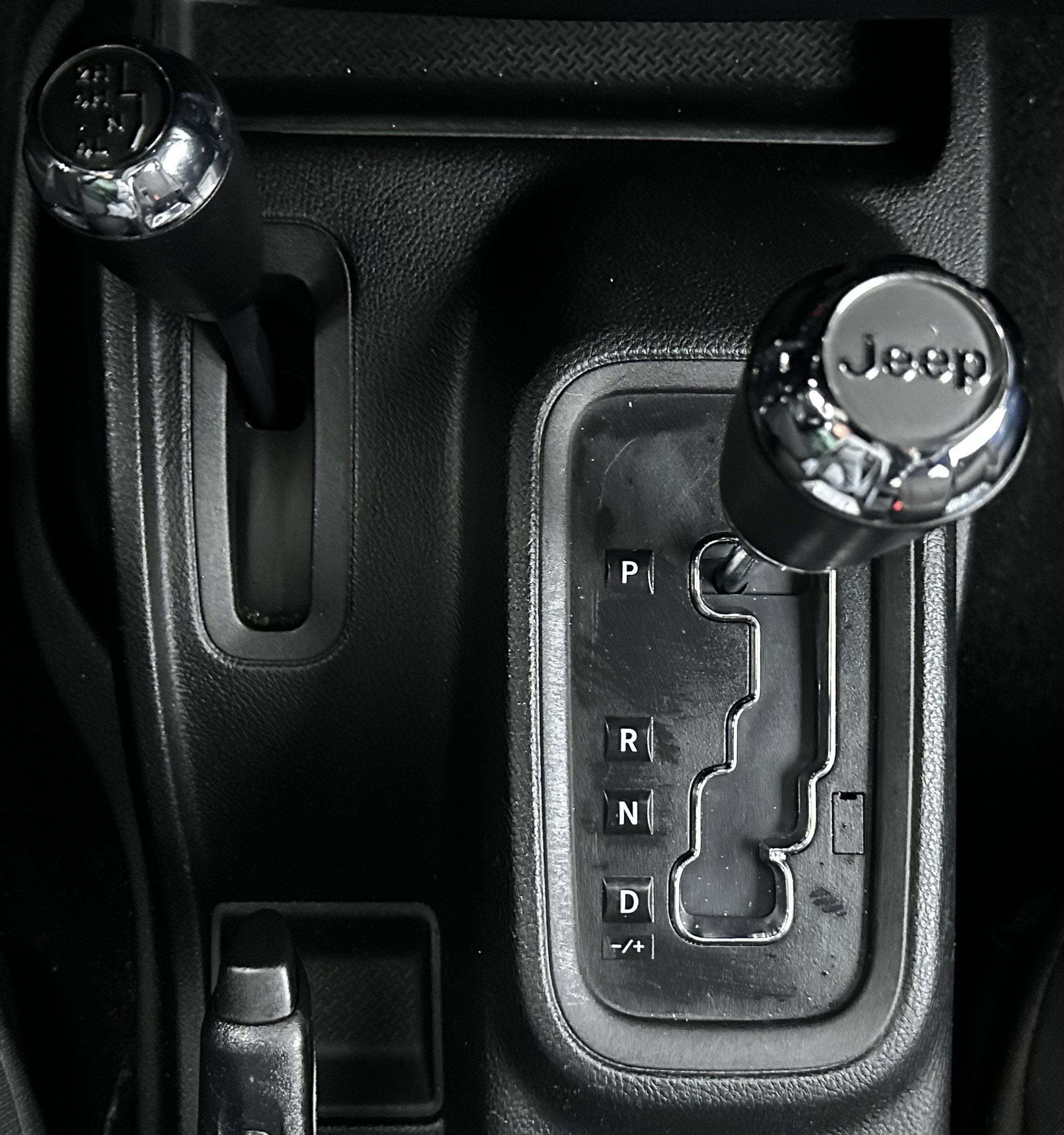 2017 Jeep Wrangler Willys Wheeler