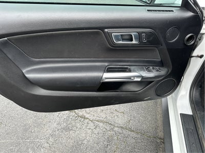 2021 Ford Mustang EcoBoost