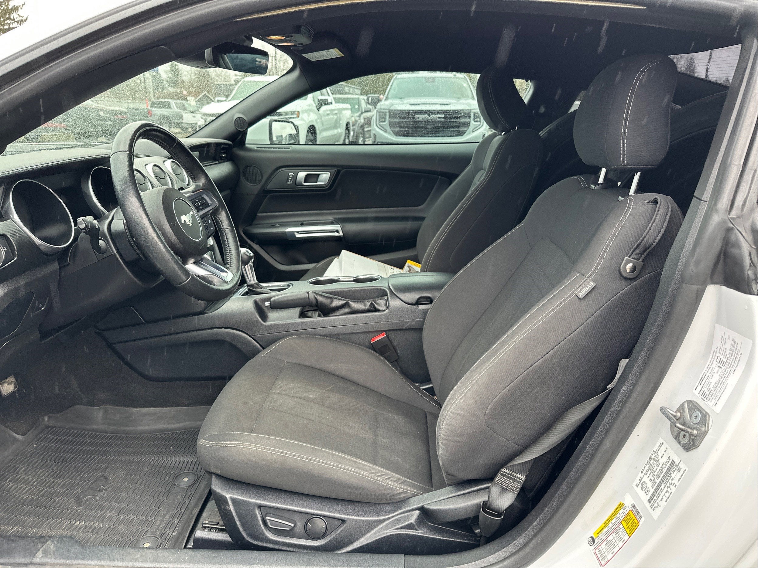 2021 Ford Mustang EcoBoost