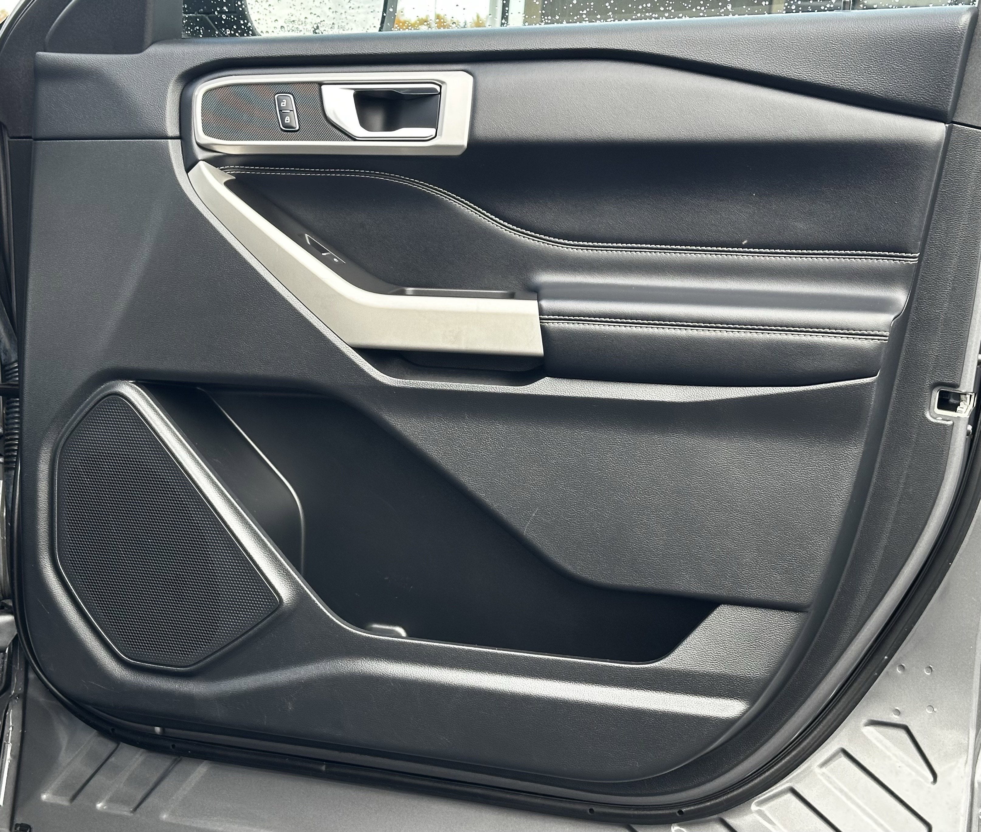 2022 Ford Explorer XLT 4WD