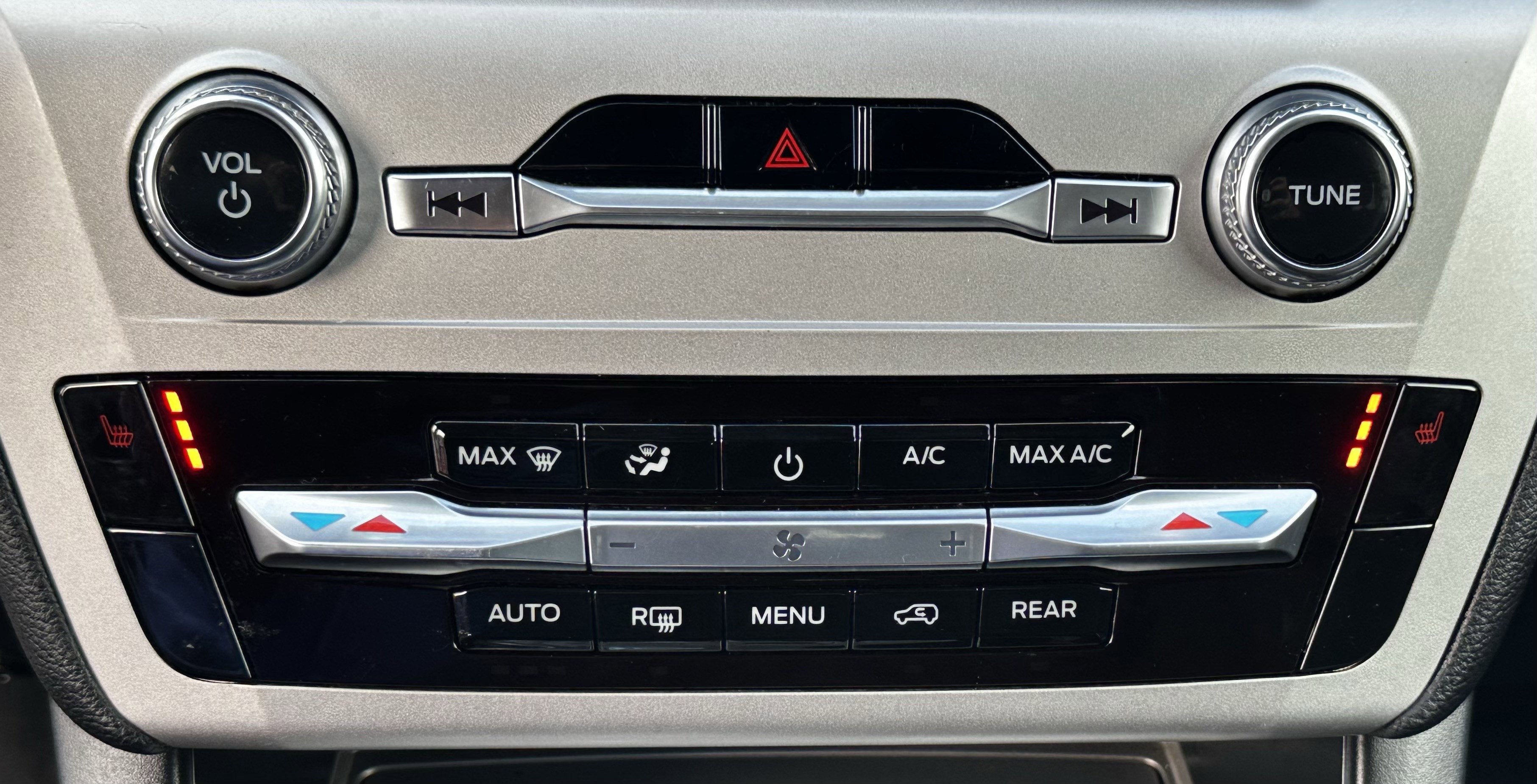 2022 Ford Explorer XLT 4WD