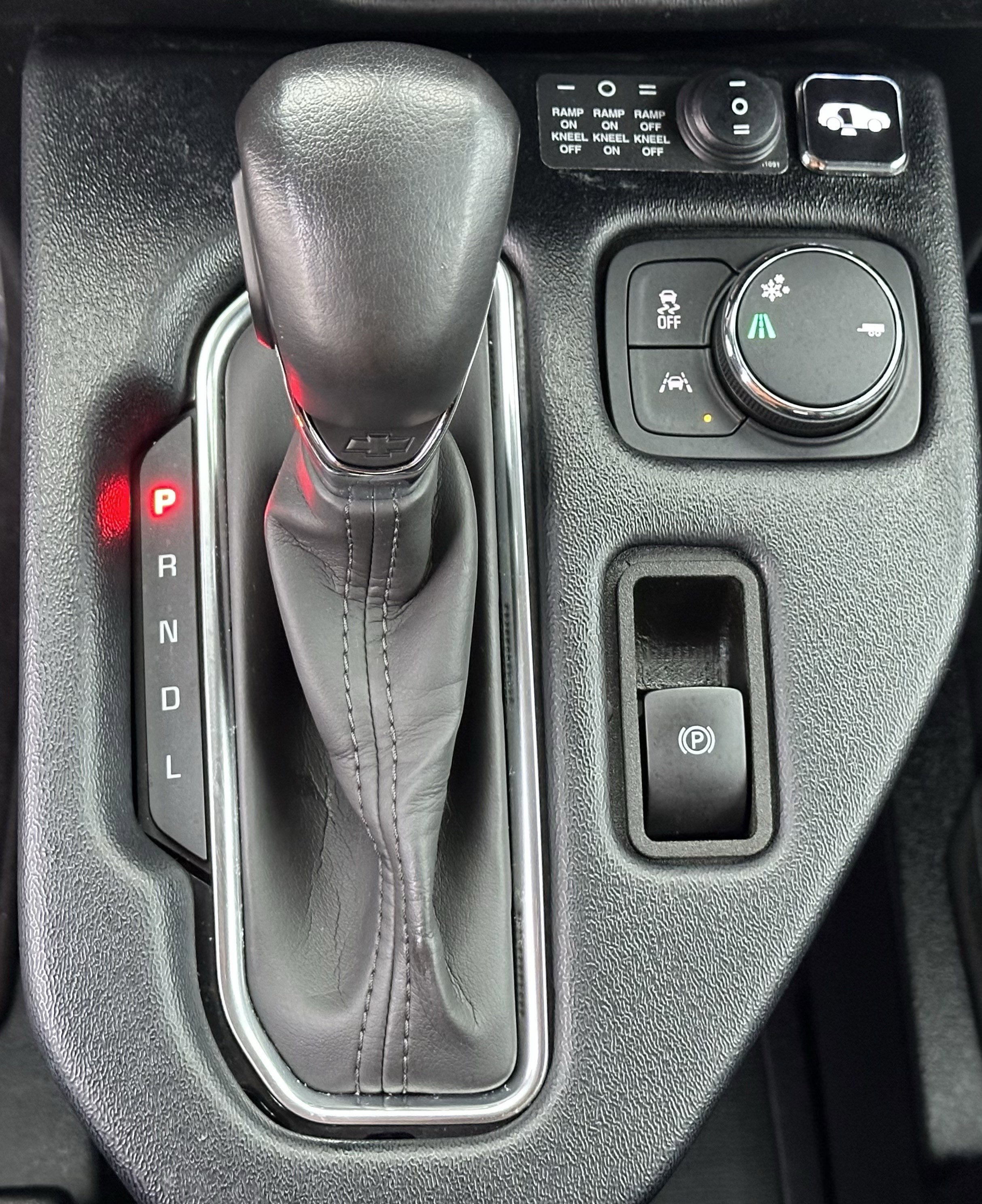 2021 Chevrolet Traverse RS