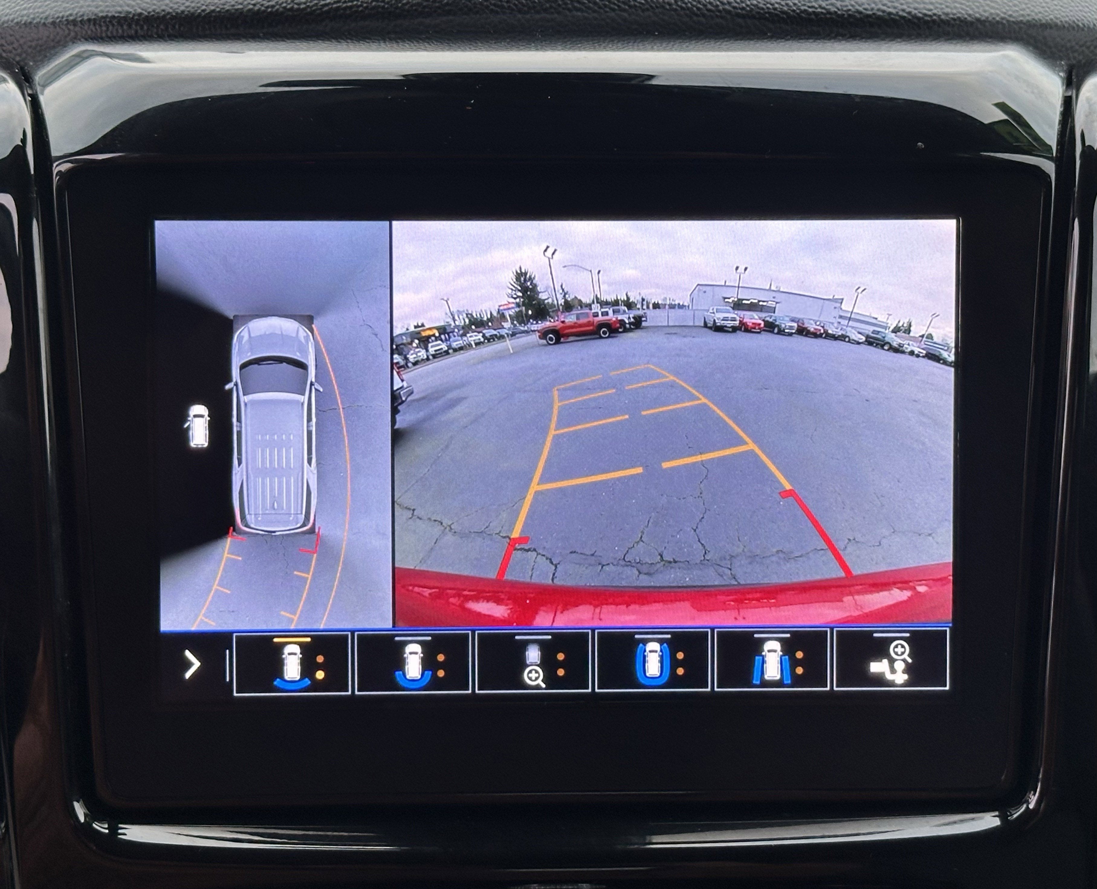 2021 Chevrolet Traverse RS