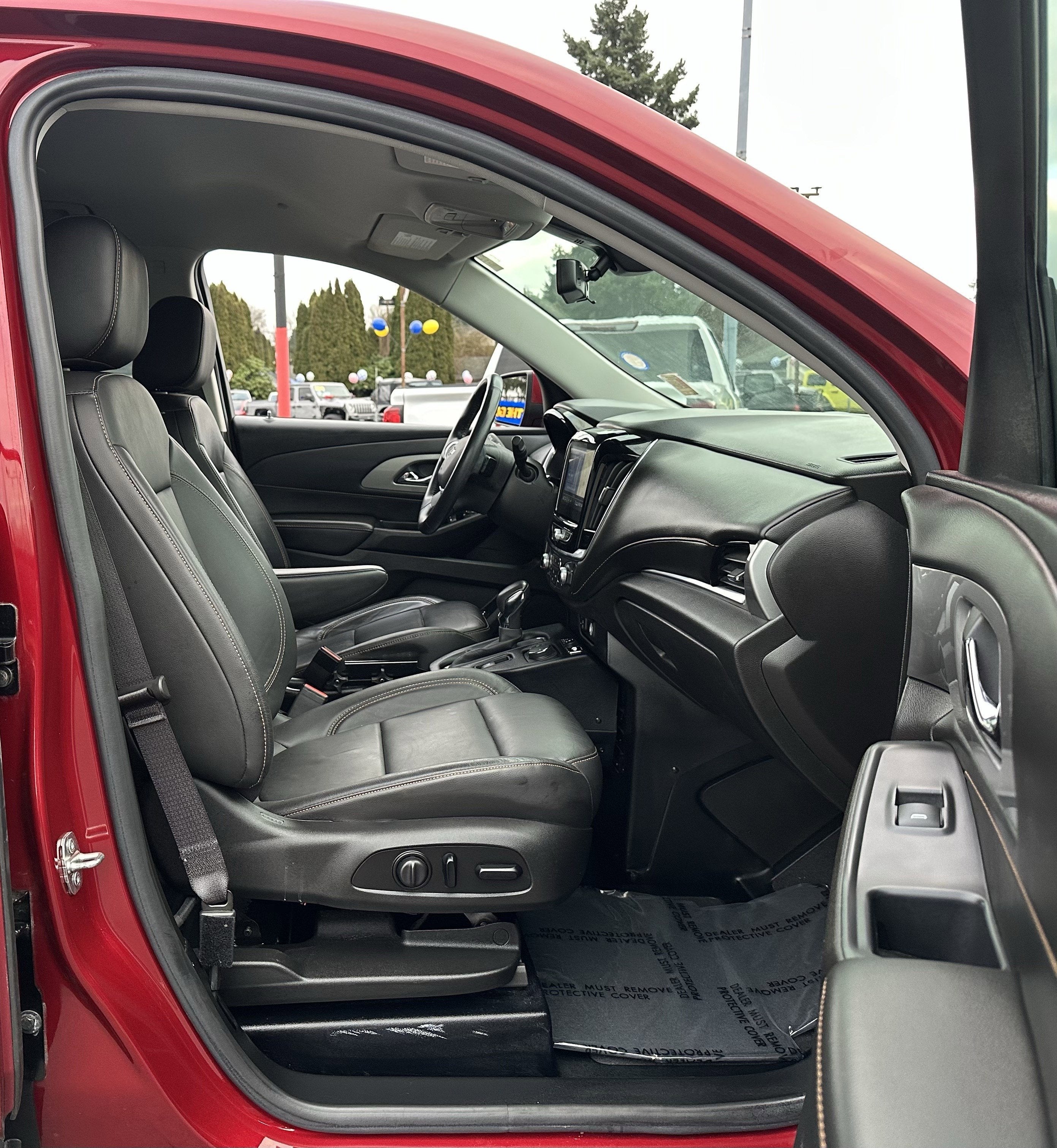 2021 Chevrolet Traverse RS