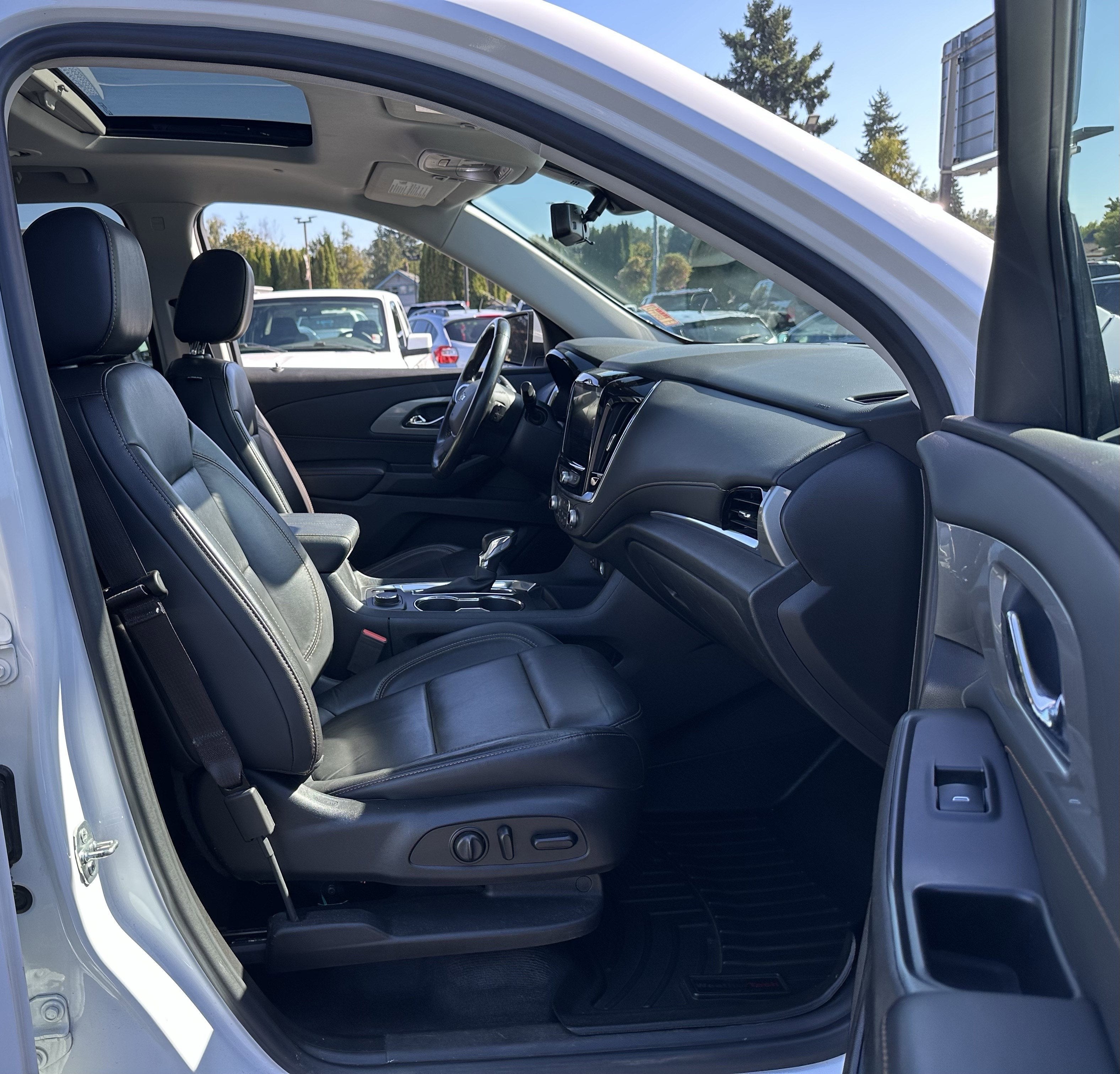 2021 Chevrolet Traverse RS AWD