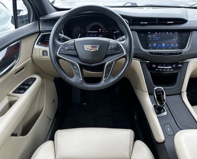 2017 Cadillac XT5 Luxury FWD