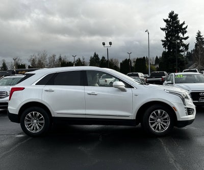 2017 Cadillac XT5 Luxury FWD