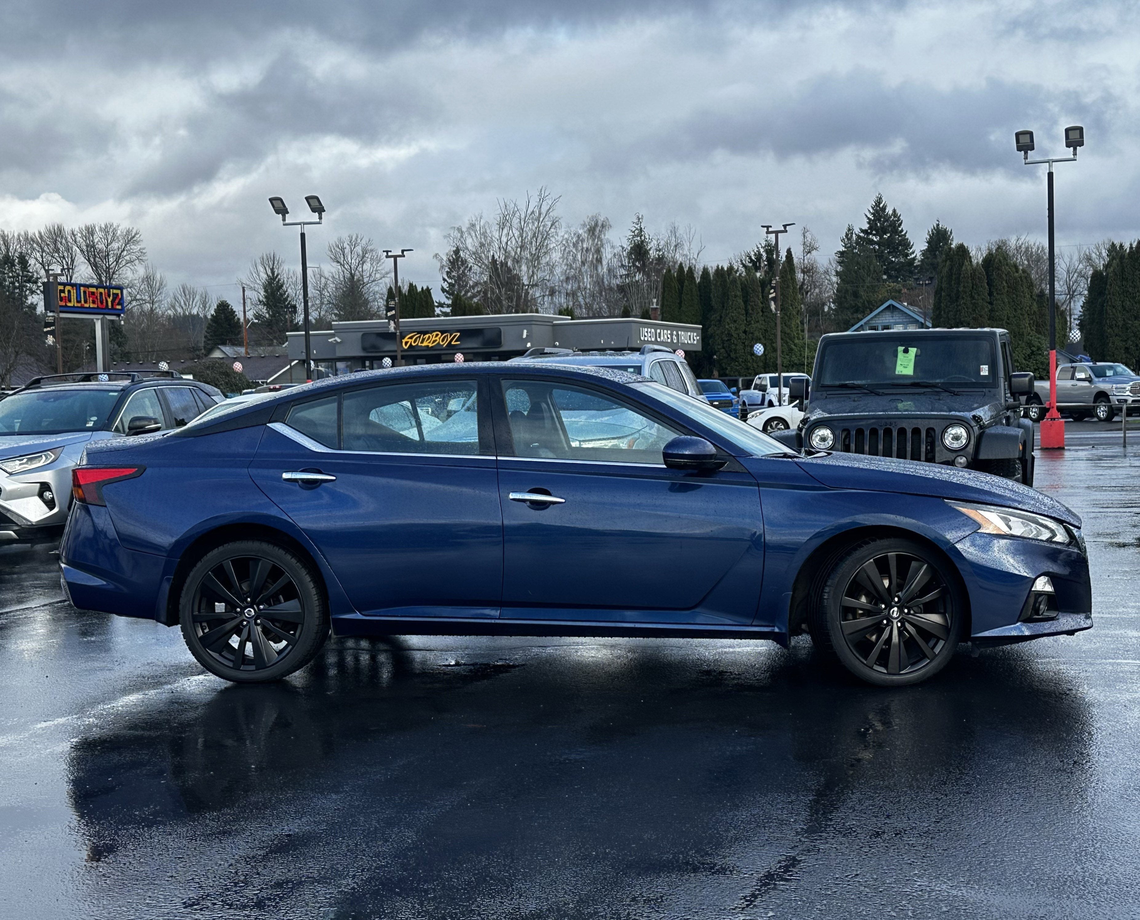 2022 Nissan Altima 2.5 Platinum AWD