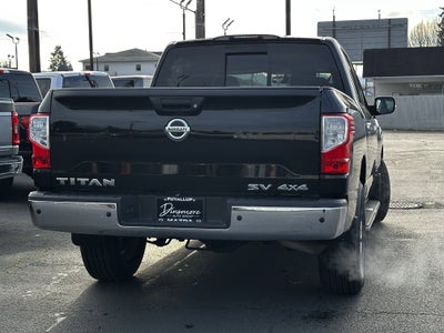 2017 Nissan Titan SV