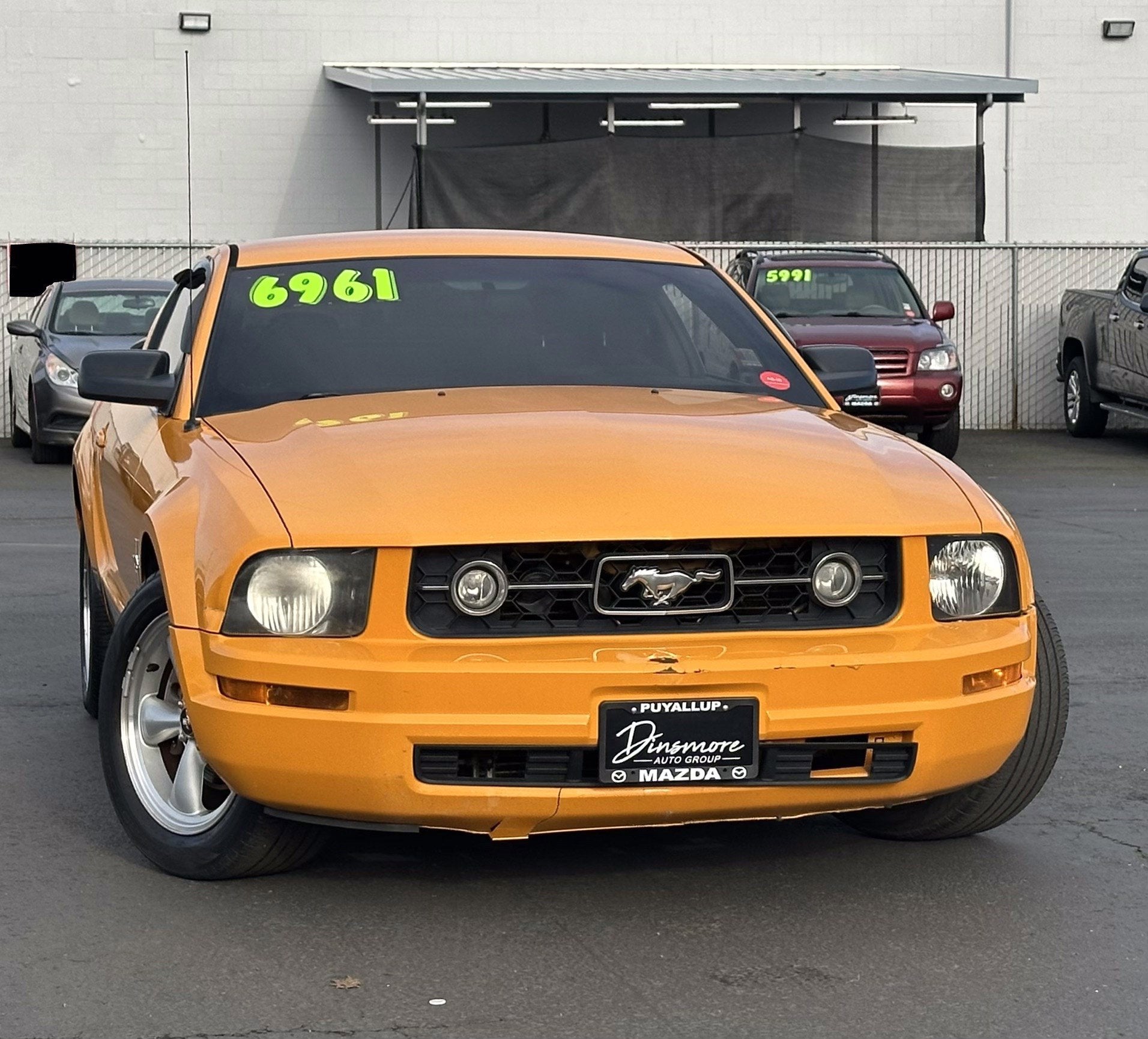 2007 Ford Mustang Deluxe