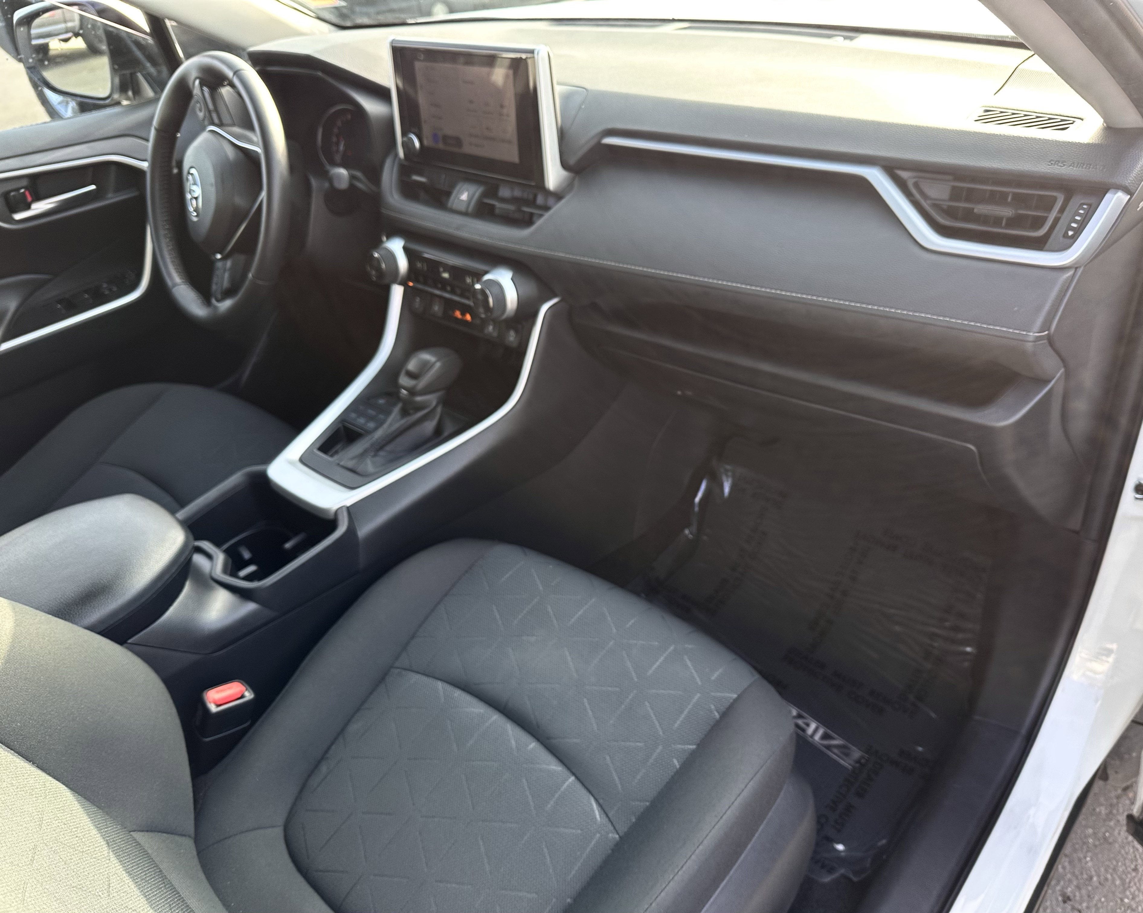 2024 Toyota RAV4 XLE AWD