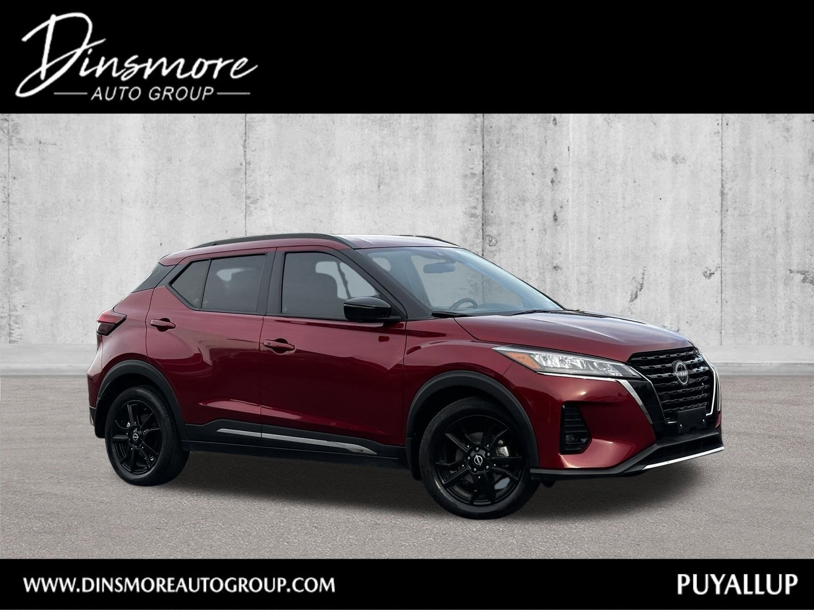 2023 Nissan Kicks SR