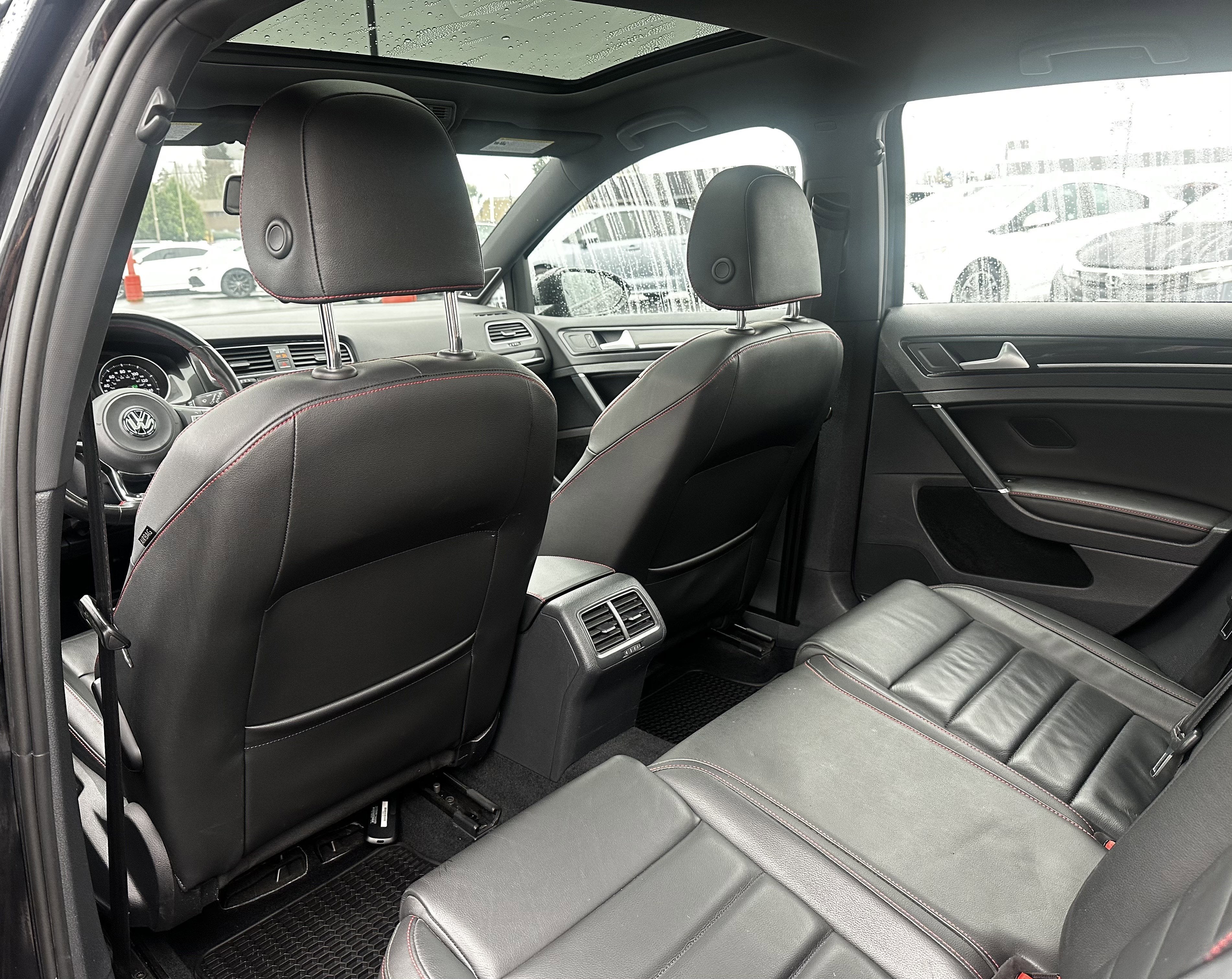 2016 Volkswagen Golf GTI Autobahn