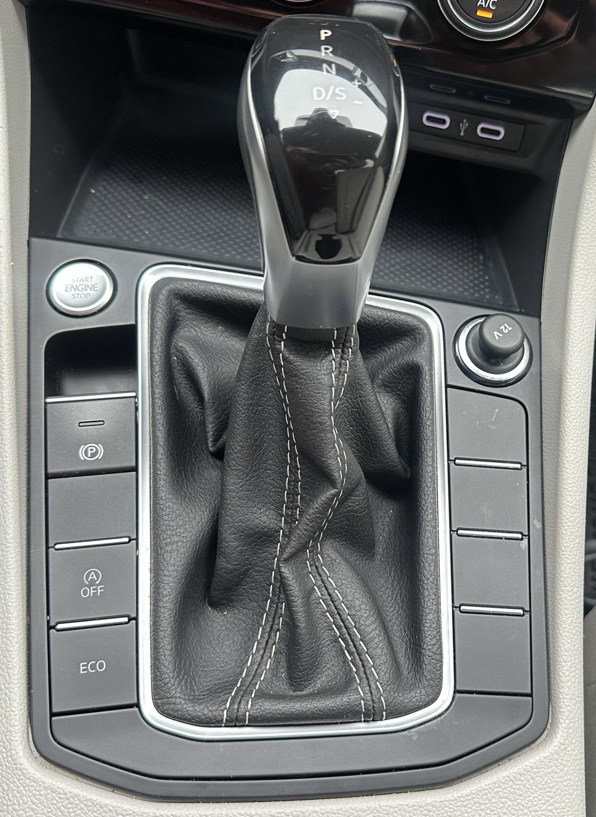 2022 Volkswagen Jetta SE