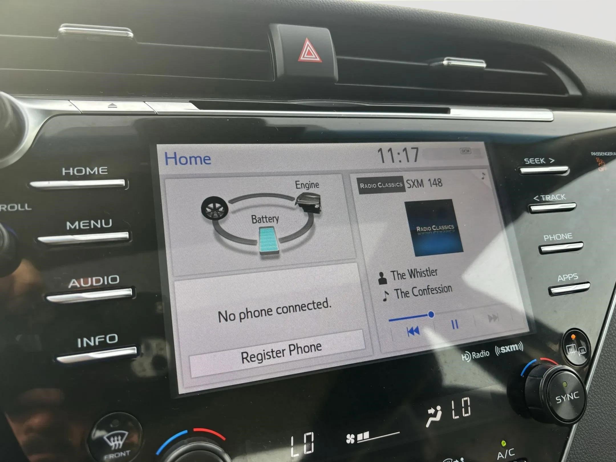 2018 Toyota Camry Hybrid SE