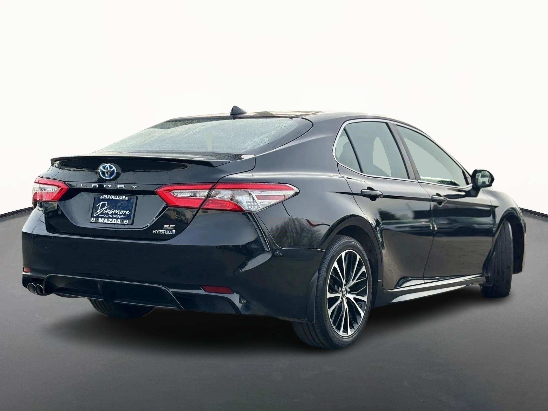 2018 Toyota Camry Hybrid SE