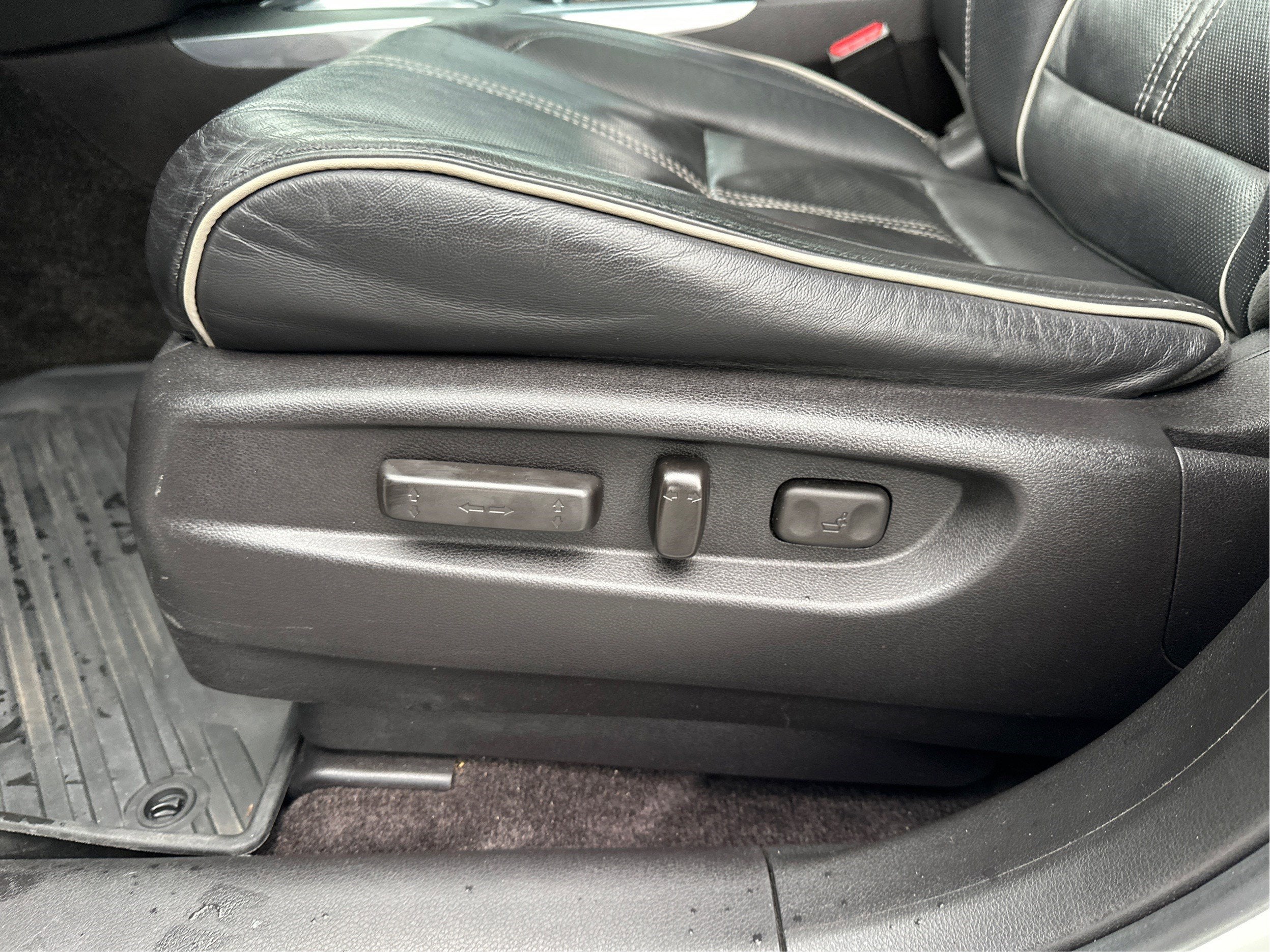 2017 Acura MDX w/Advance Pkg