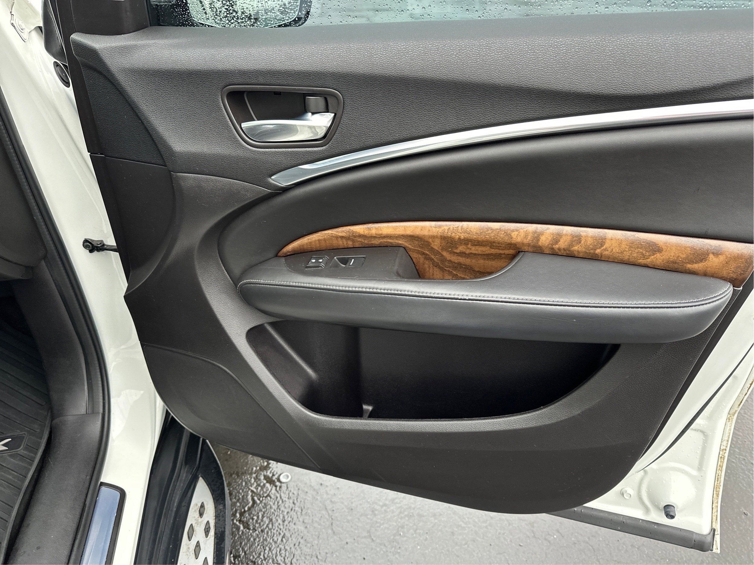 2017 Acura MDX w/Advance Pkg