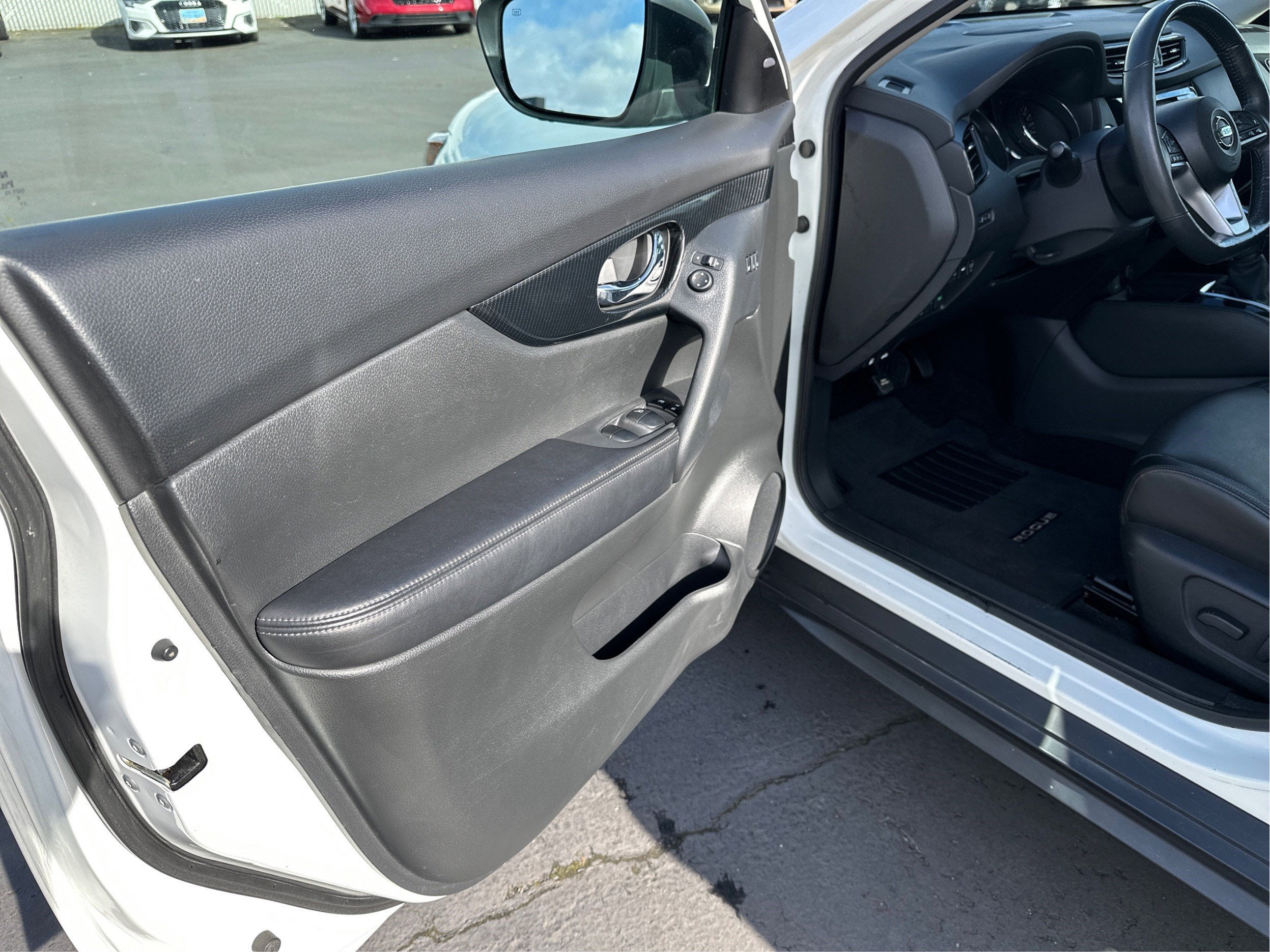 2017 Nissan Rogue SL AWD