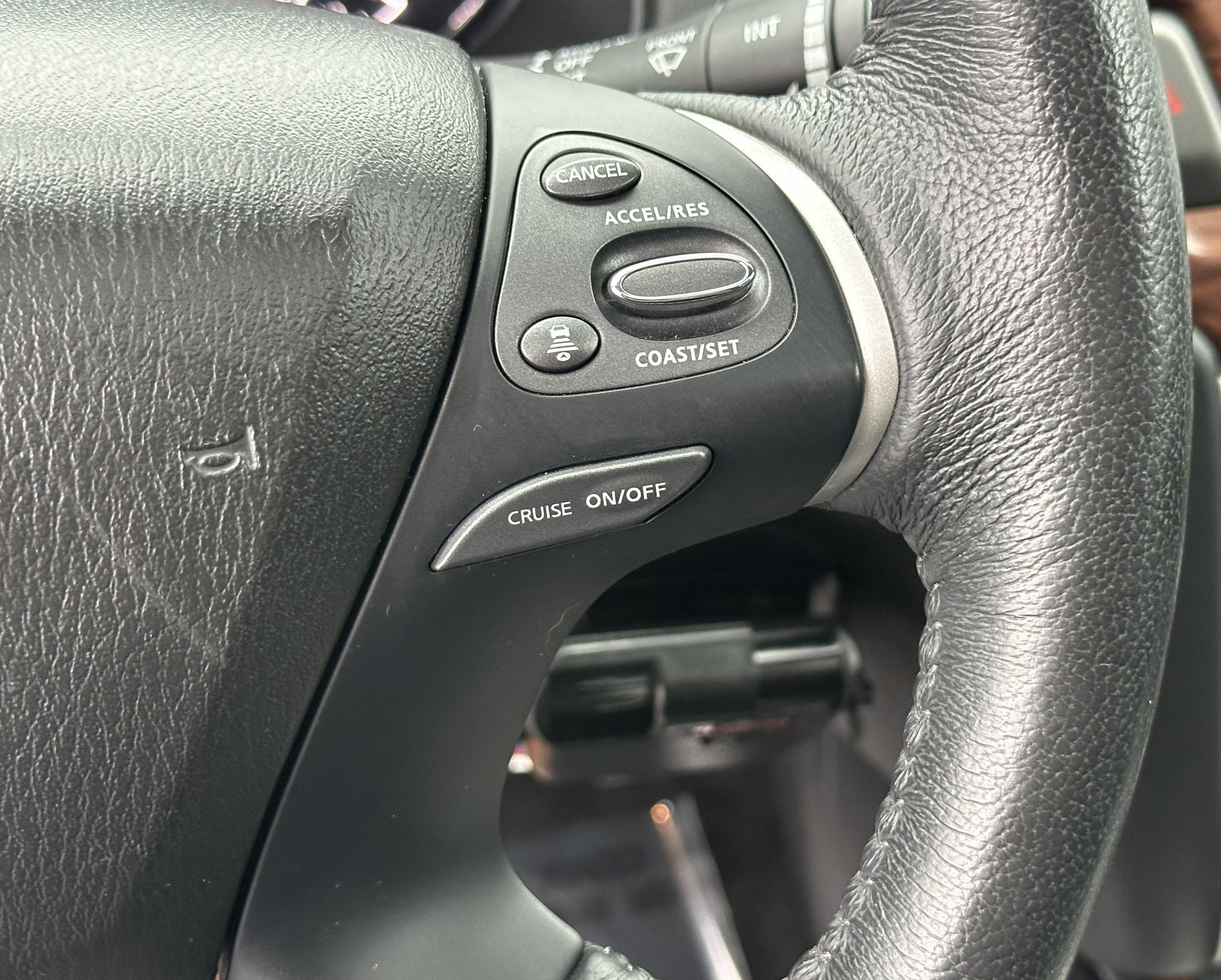 2019 Nissan Pathfinder Platinum 4WD