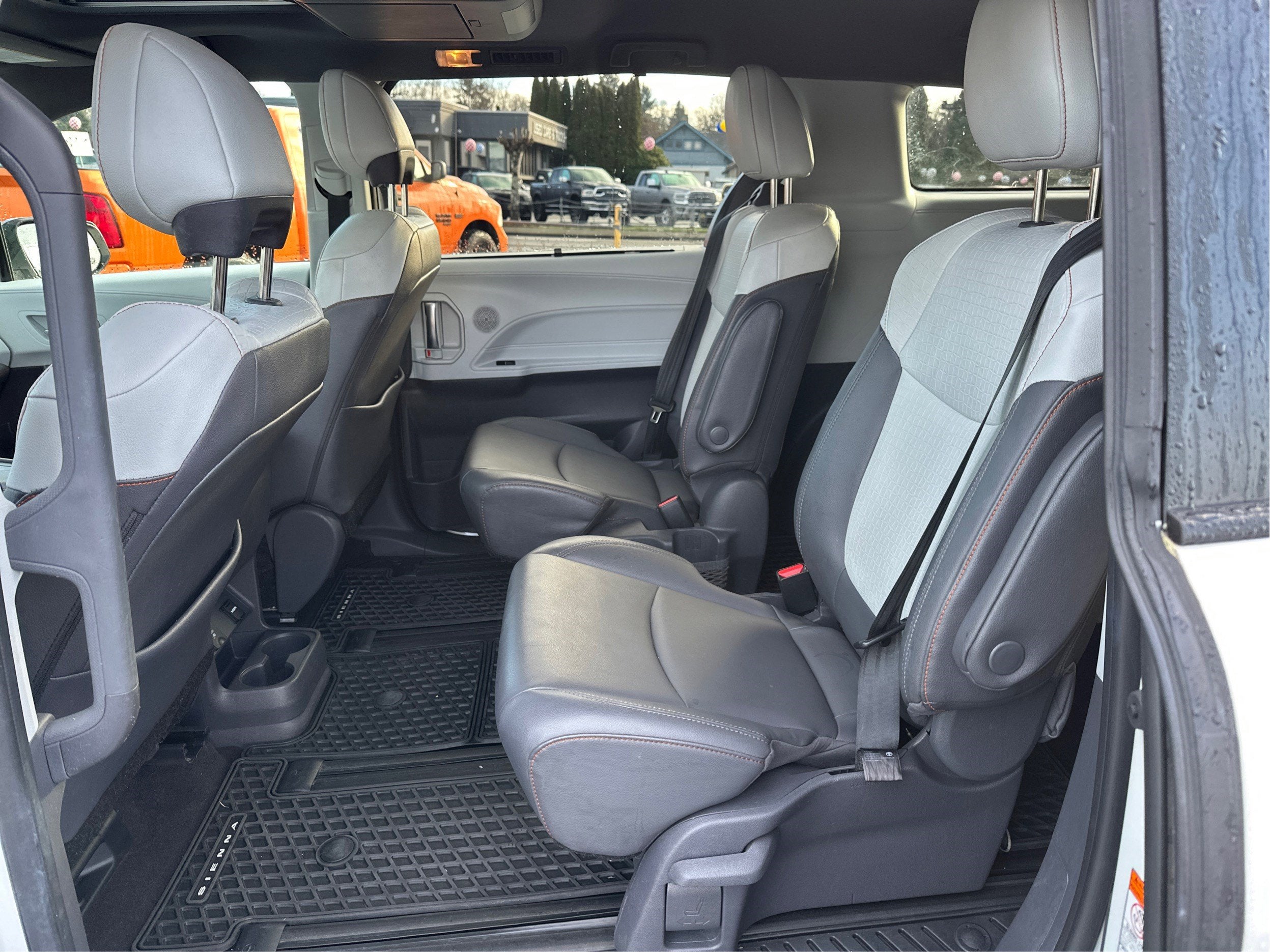 2021 Toyota Sienna XSE